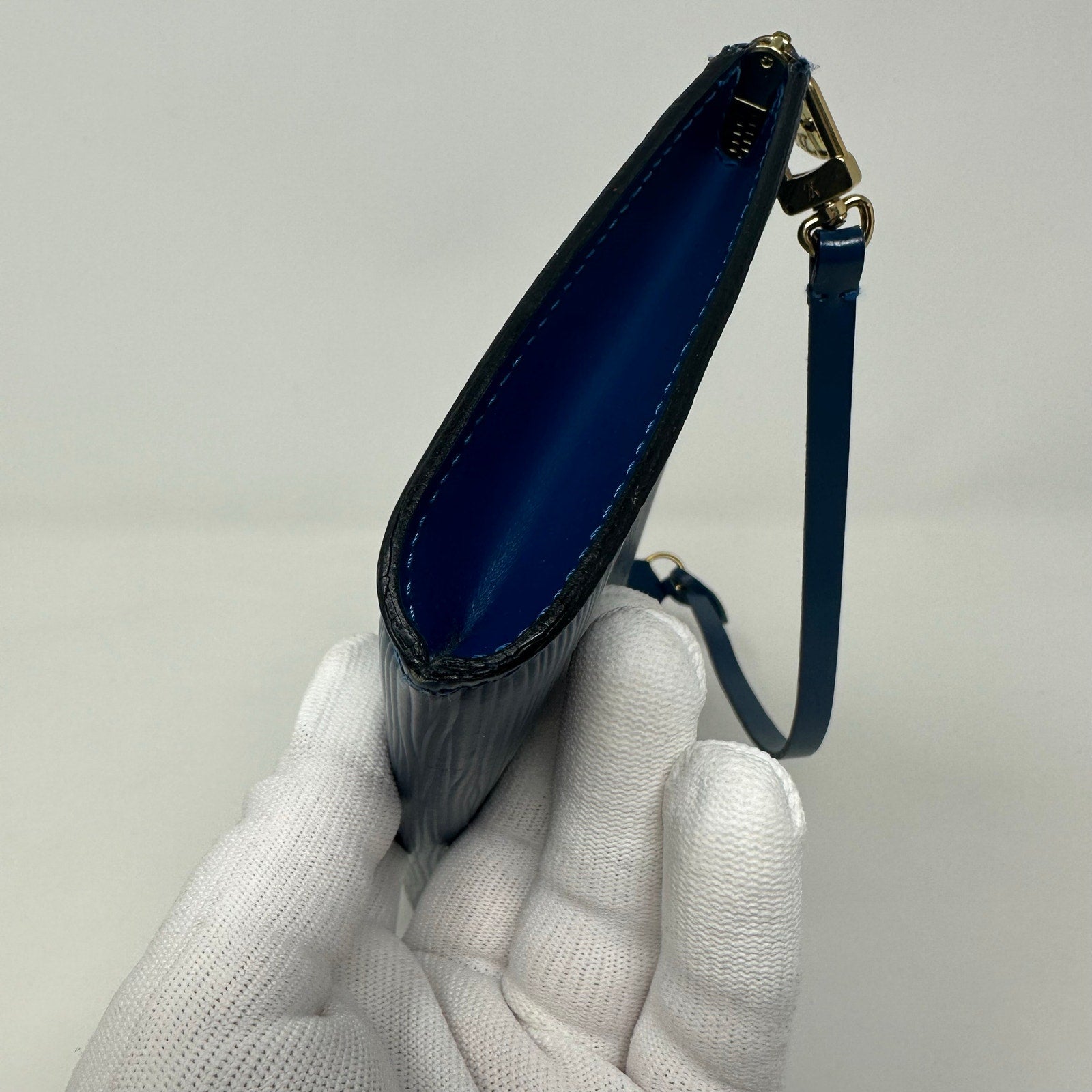 Louis Vuitton LV Blue Epi Leather Pochette Accessoires Pouch