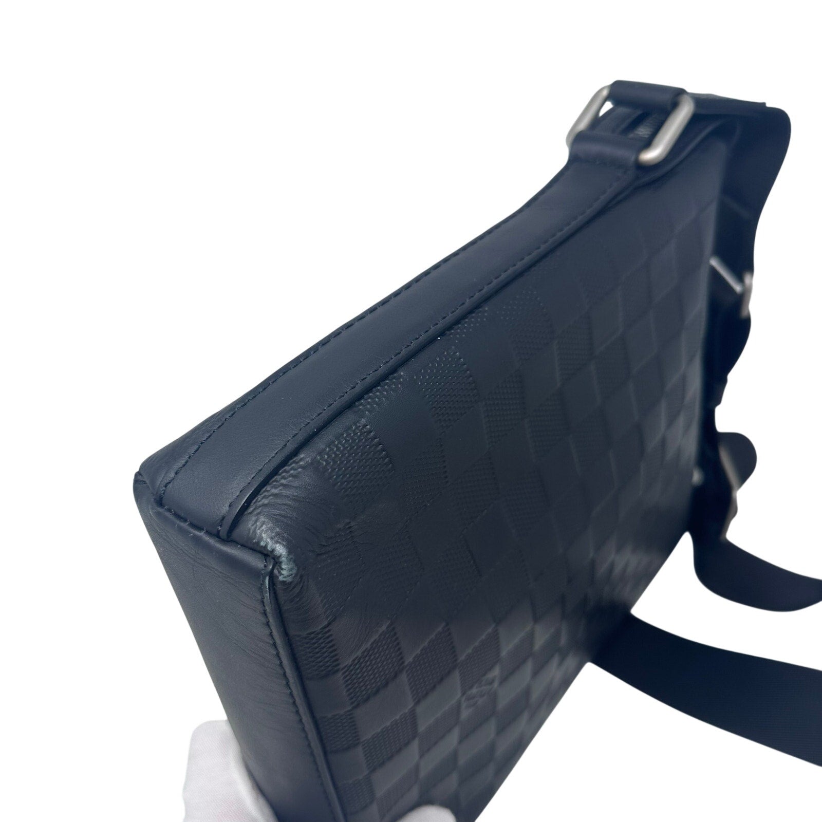 Louis Vuitton LV Discovery Damier Infini Black Leather Messenger BB Crossbody Bag