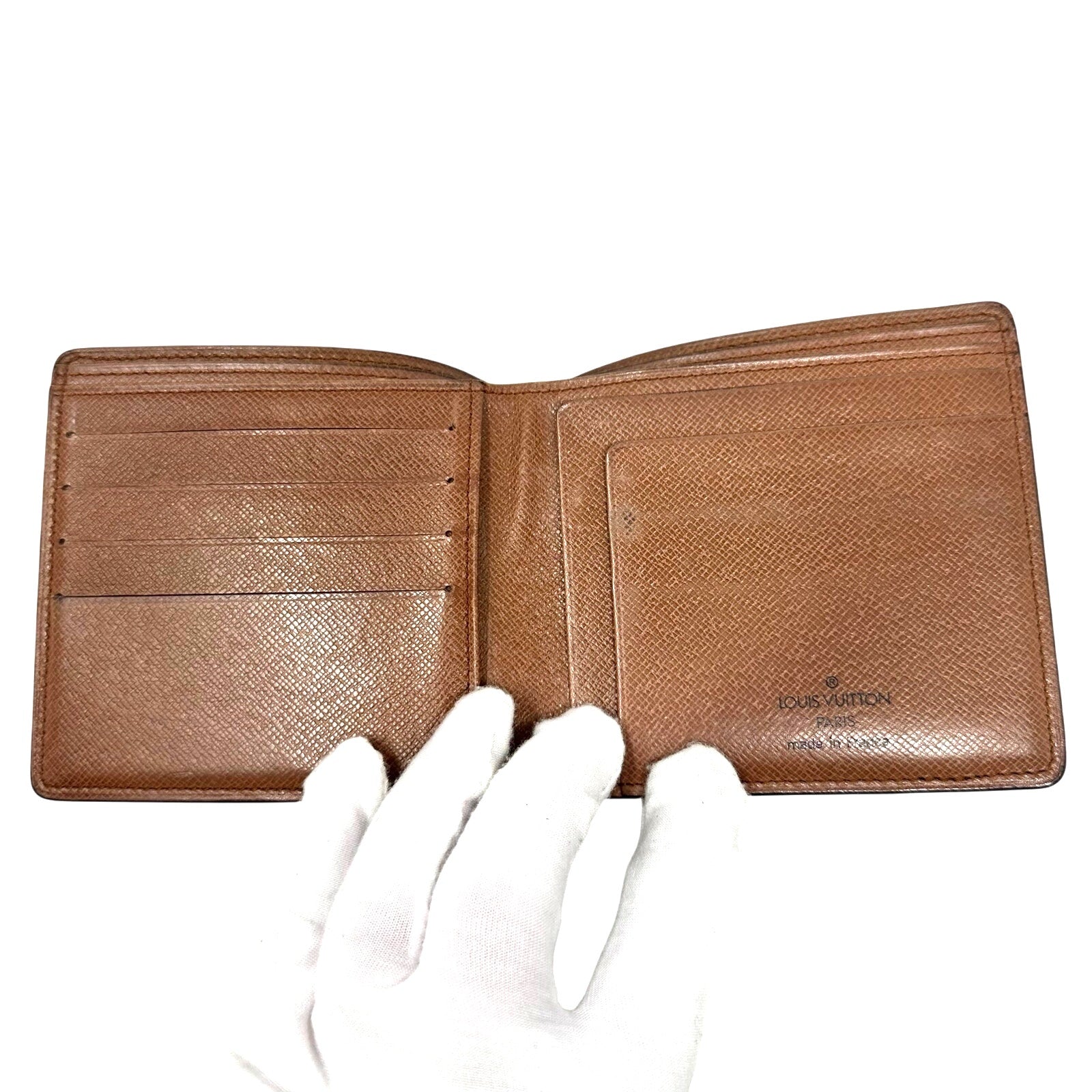 Louis Vuitton LV Monogram Men’s Bifold Wallet With Card Flaps