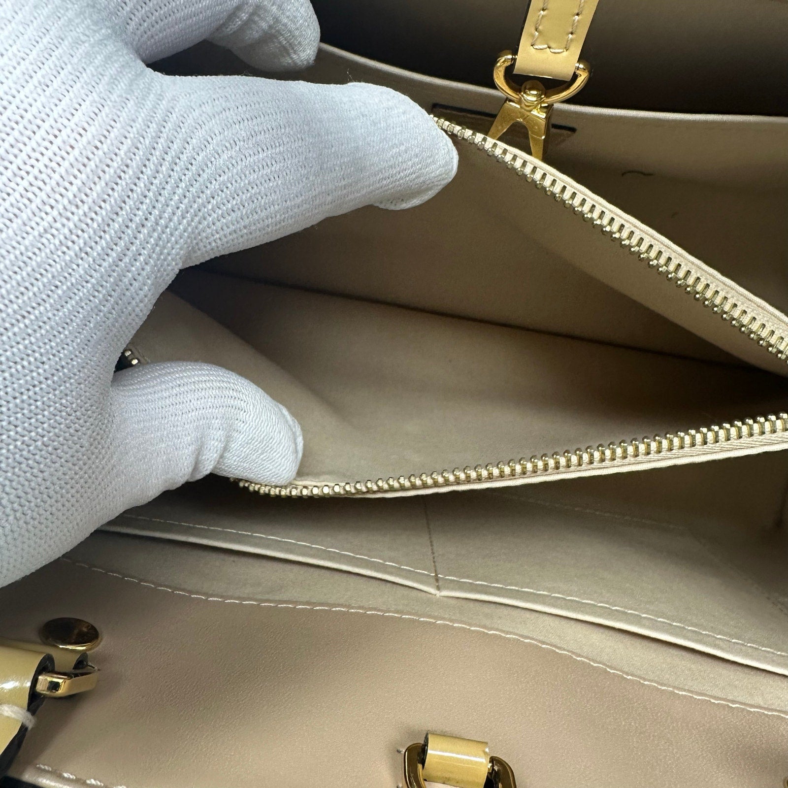 Louis Vuitton LV Vernis Monogram Montaigne Bag Cream Yellow