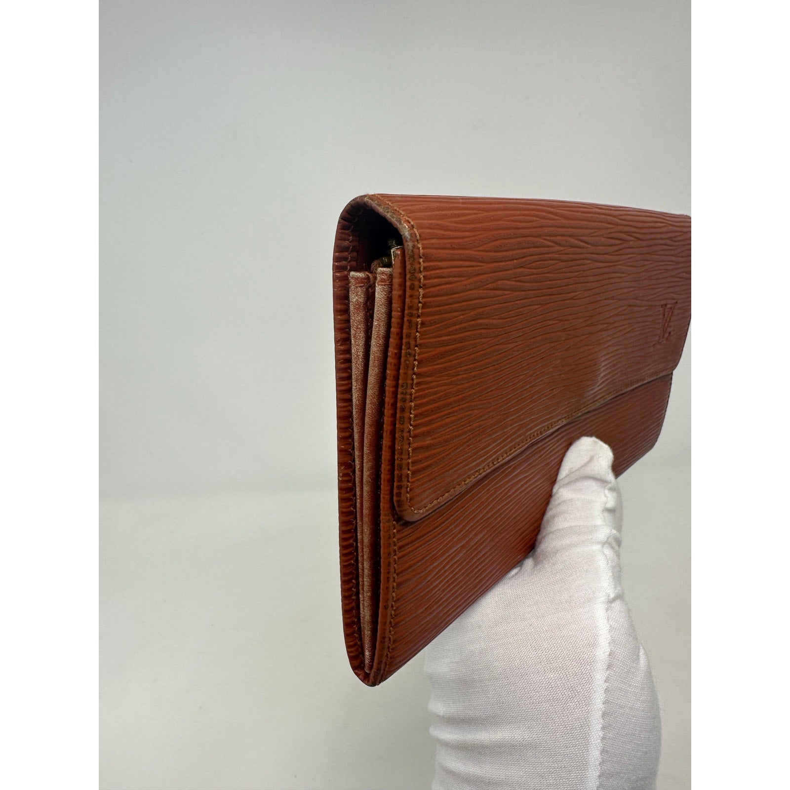 Louis Vuitton LV Epi Leather Sarah Long Wallet Cipango Brown