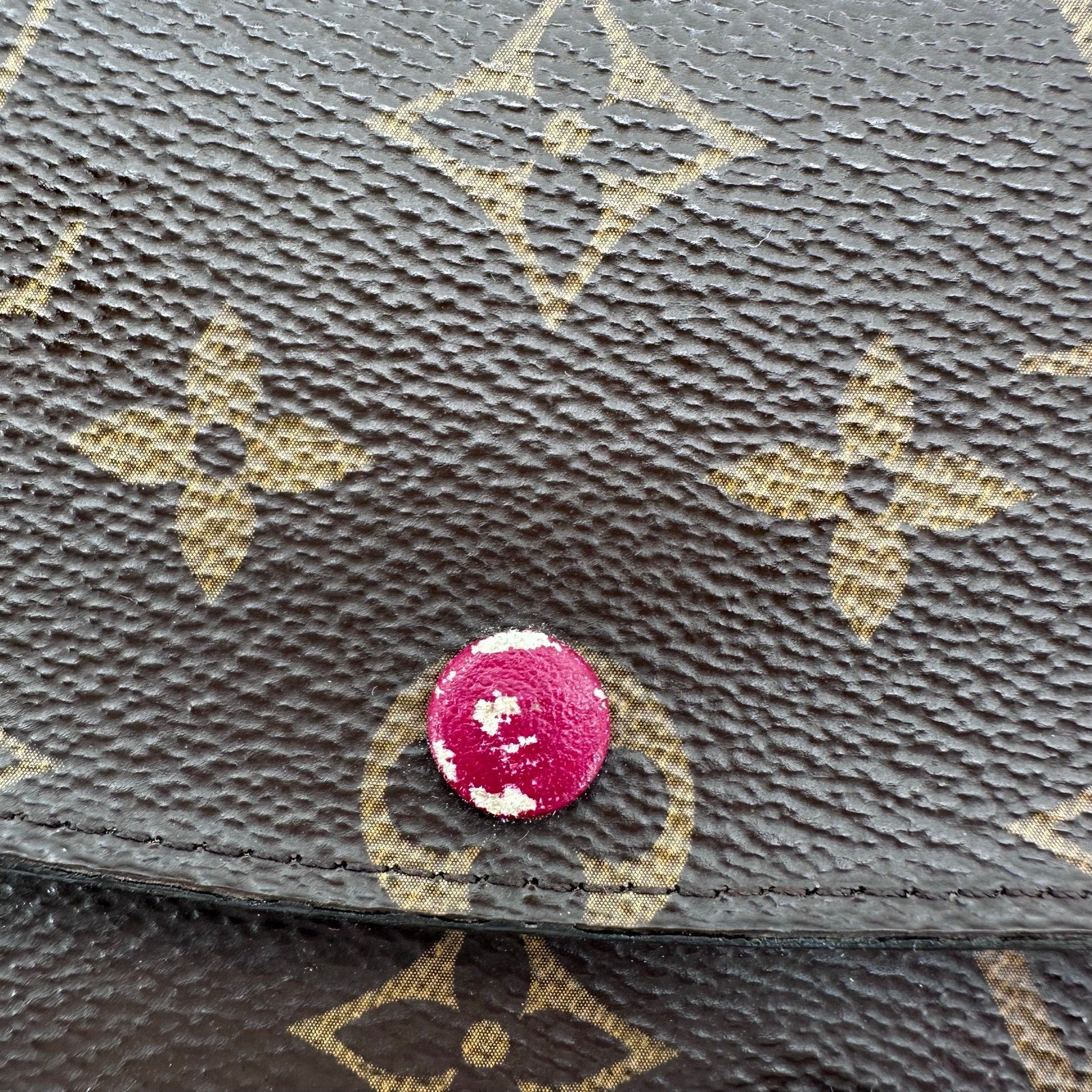 Louis Vuitton LV Monogram Emilie Wallet Pivione Pink