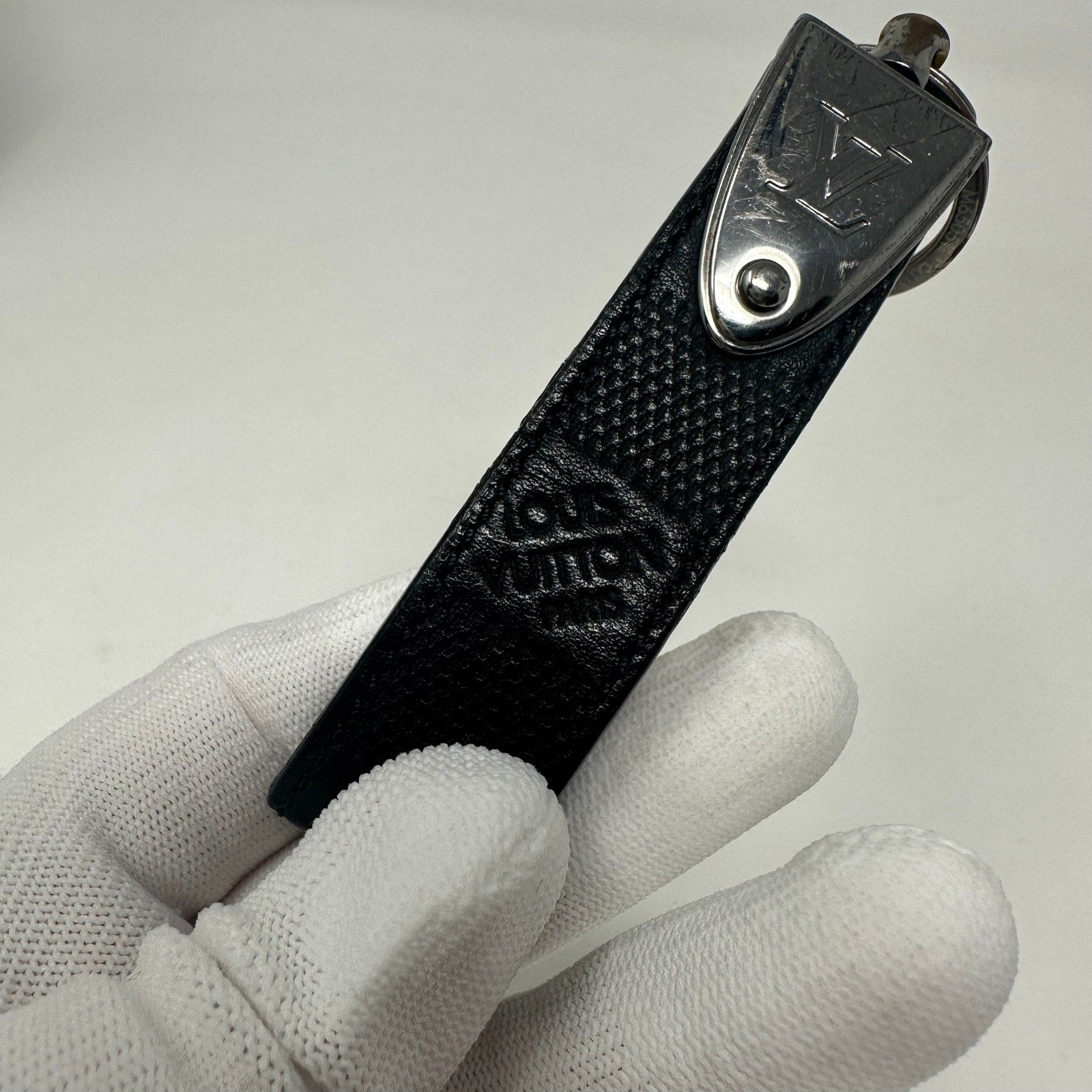 Louis Vuitton LV Porte Cles Dragonne Damier Infiniti Black Leather Keychain