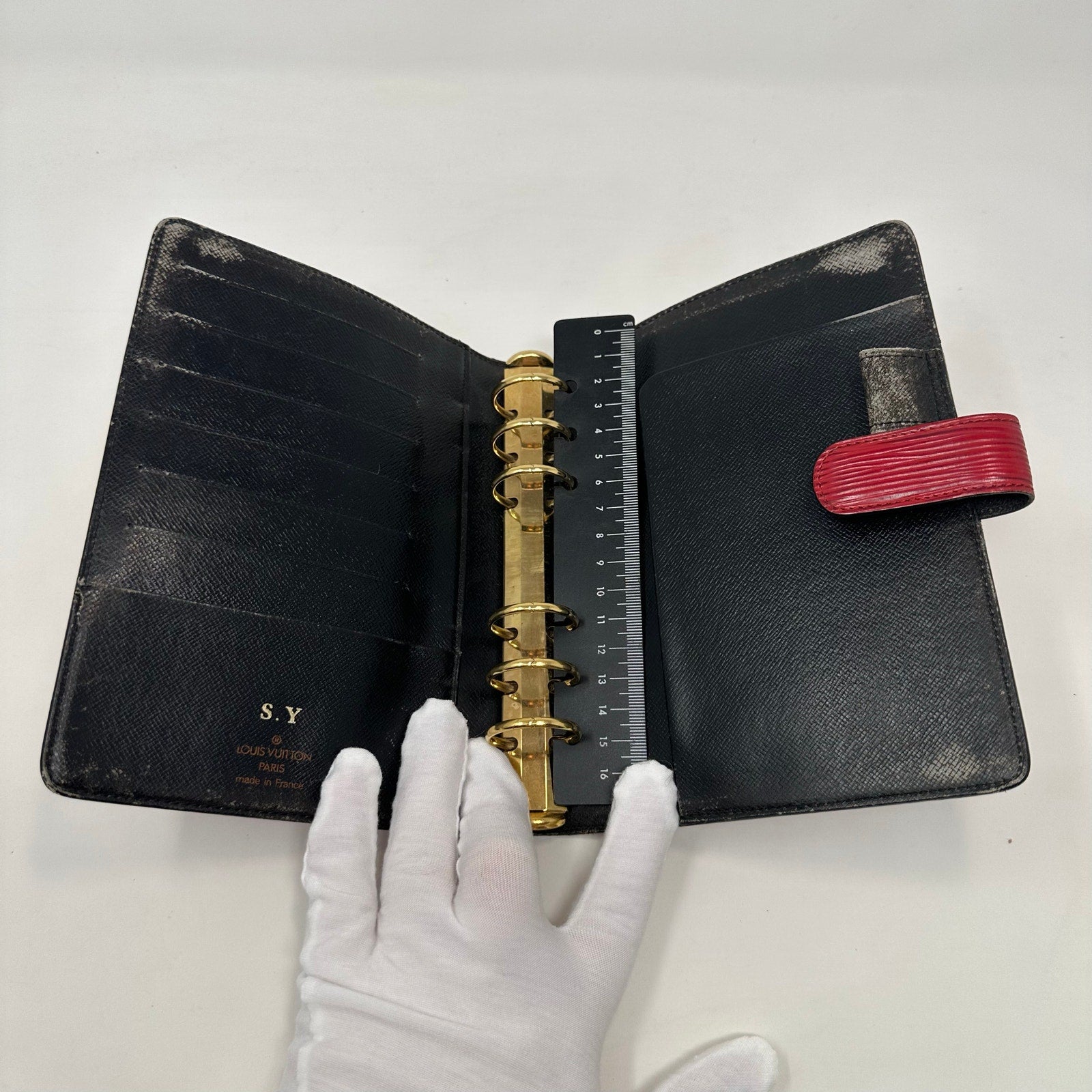 Louis Vuitton LV Epi MM Agenda Cover Red
