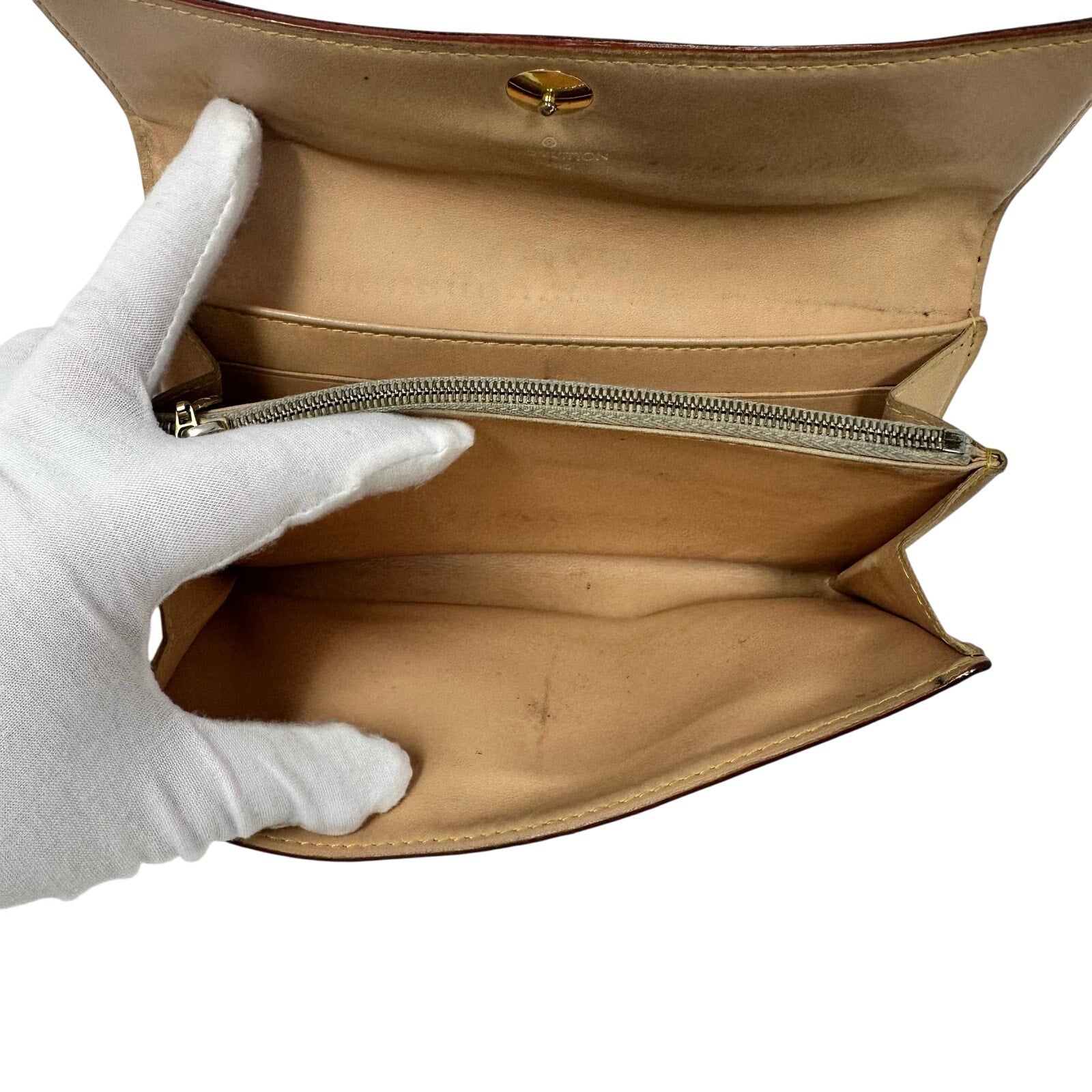 Louis Vuitton LV Black Murakami Multicolor Monogram Long Sarah Wallet Beige Interior