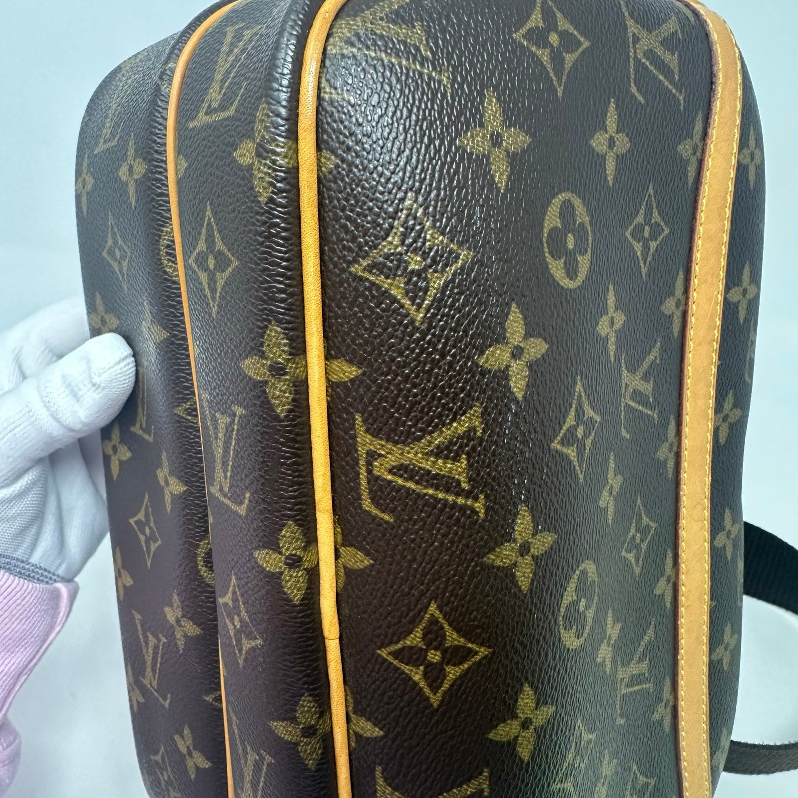 Louis Vuitton LV Monogram Reporter PM Crossbody Messenger Bag