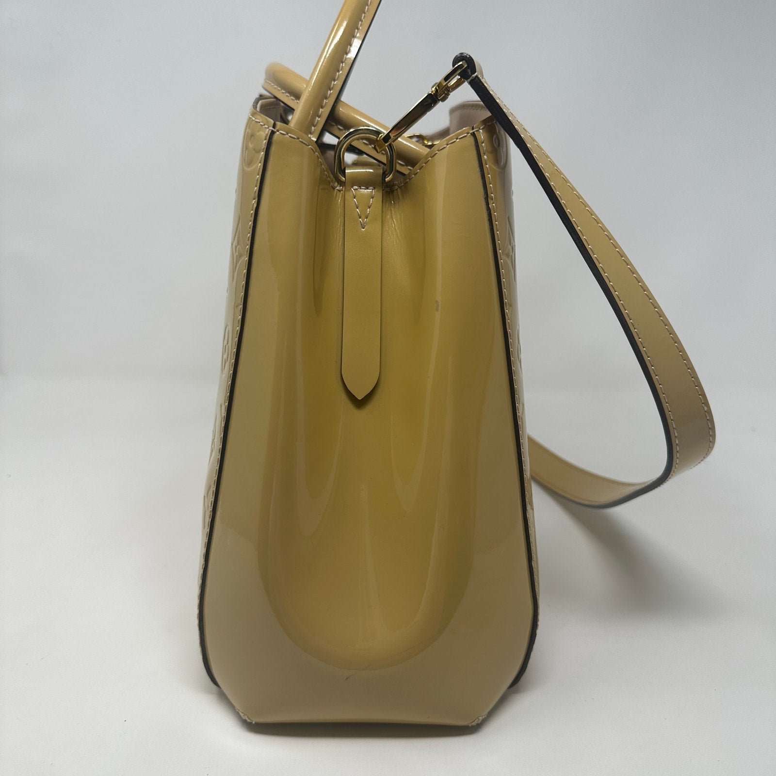 Louis Vuitton LV Vernis Monogram Montaigne Bag Cream Yellow