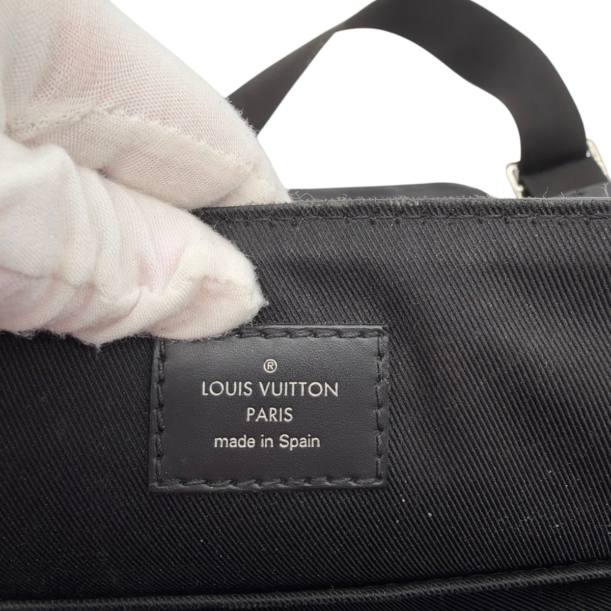 Louis Vuitton LV Damier Graphite District PM Messenger Crossbody Bag