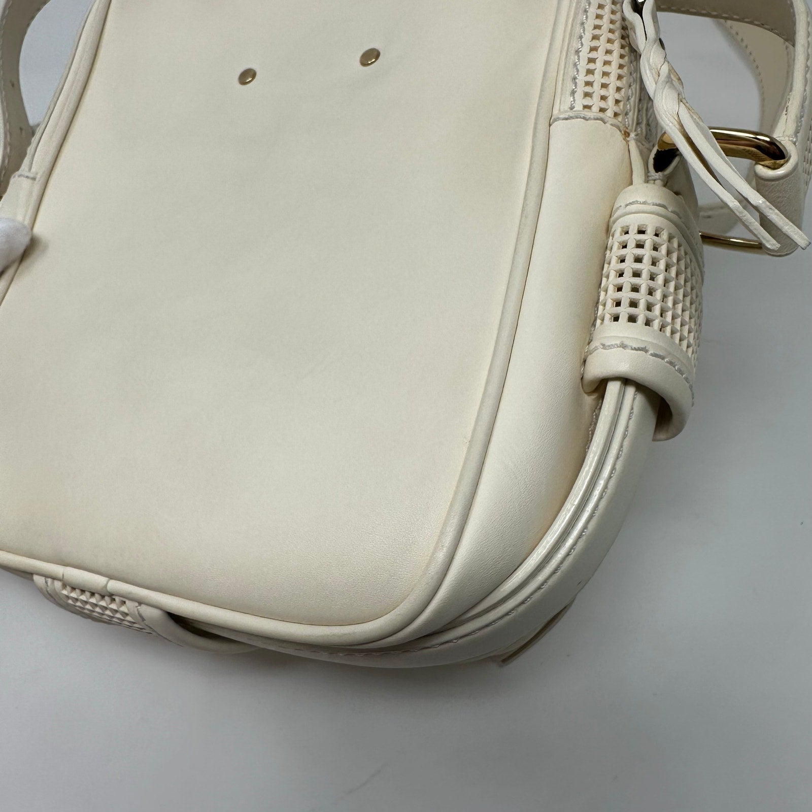 Louis Vuitton LV Cuir Bequia Trotter MM Crossbody Bag White/Cream Leather