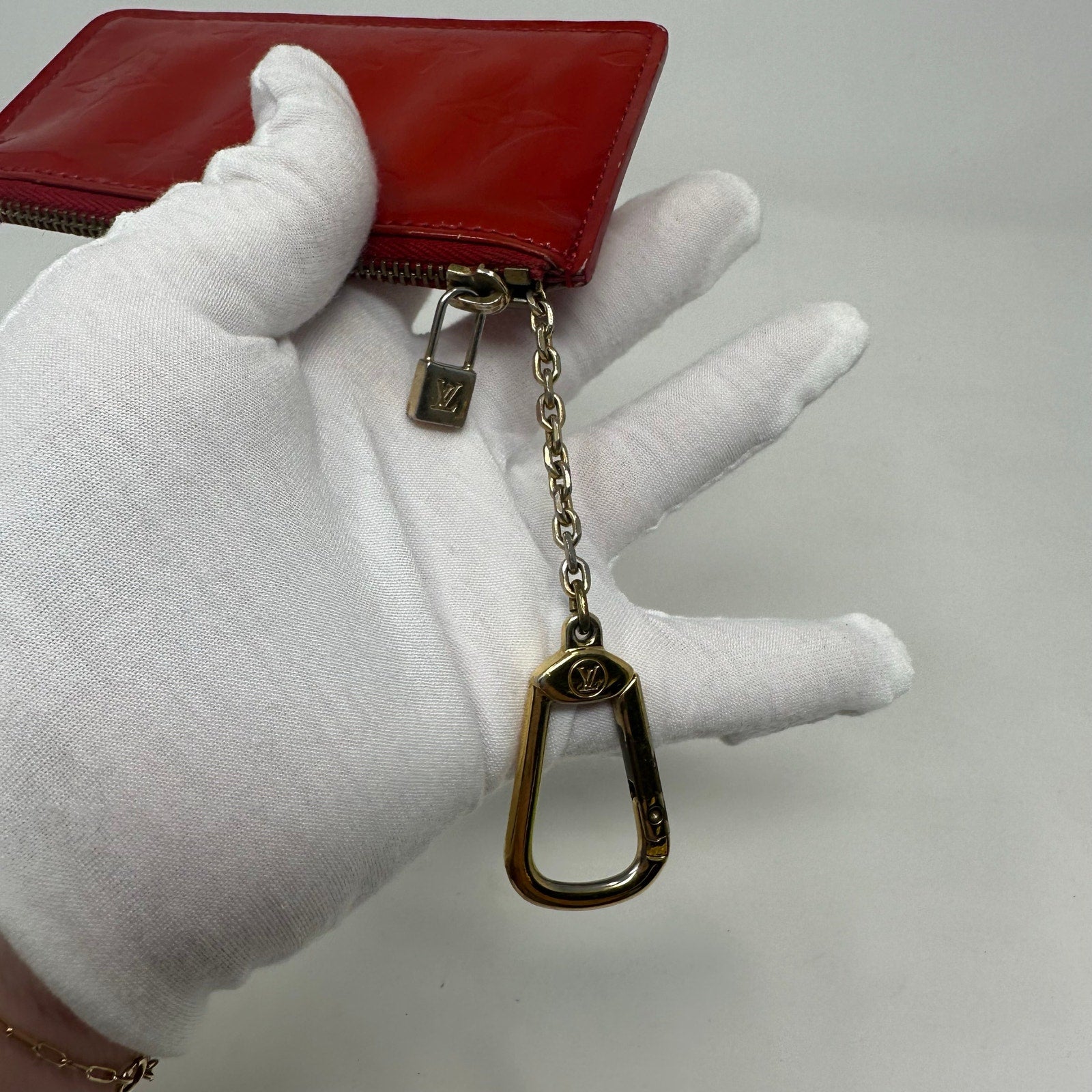 Louis Vuitton LV Red Vernis Key Cles Coin Purse