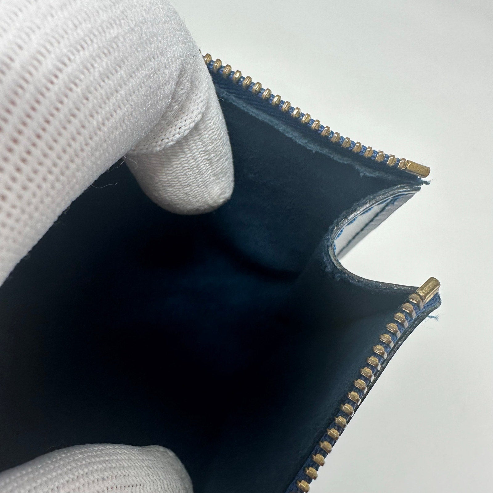 Louis Vuitton LV Blue Epi Leather Pochette Accessoires Pouch