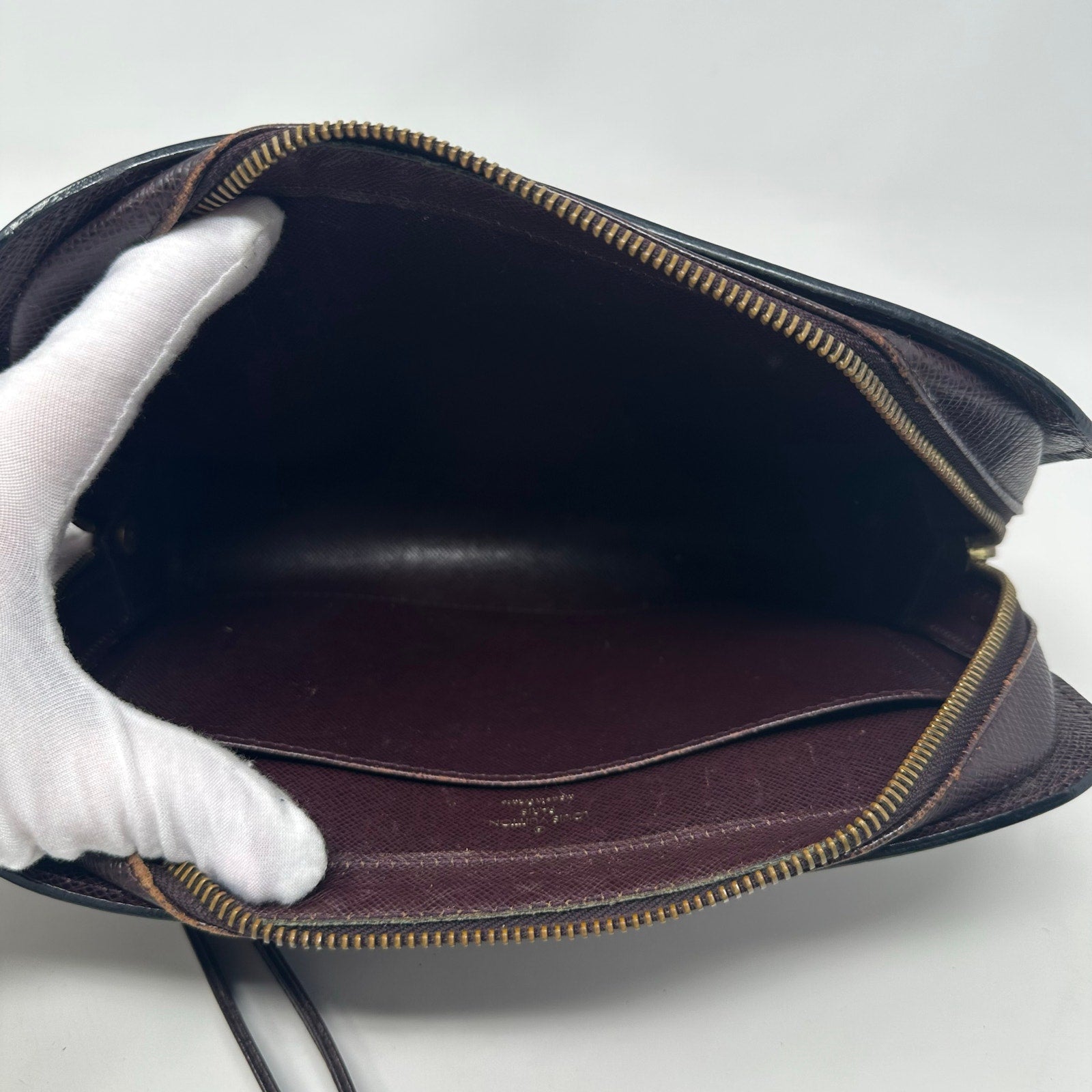 Louis Vuitton LV Bordeaux Taiga Leather Baikal Pouch Clutch Bag