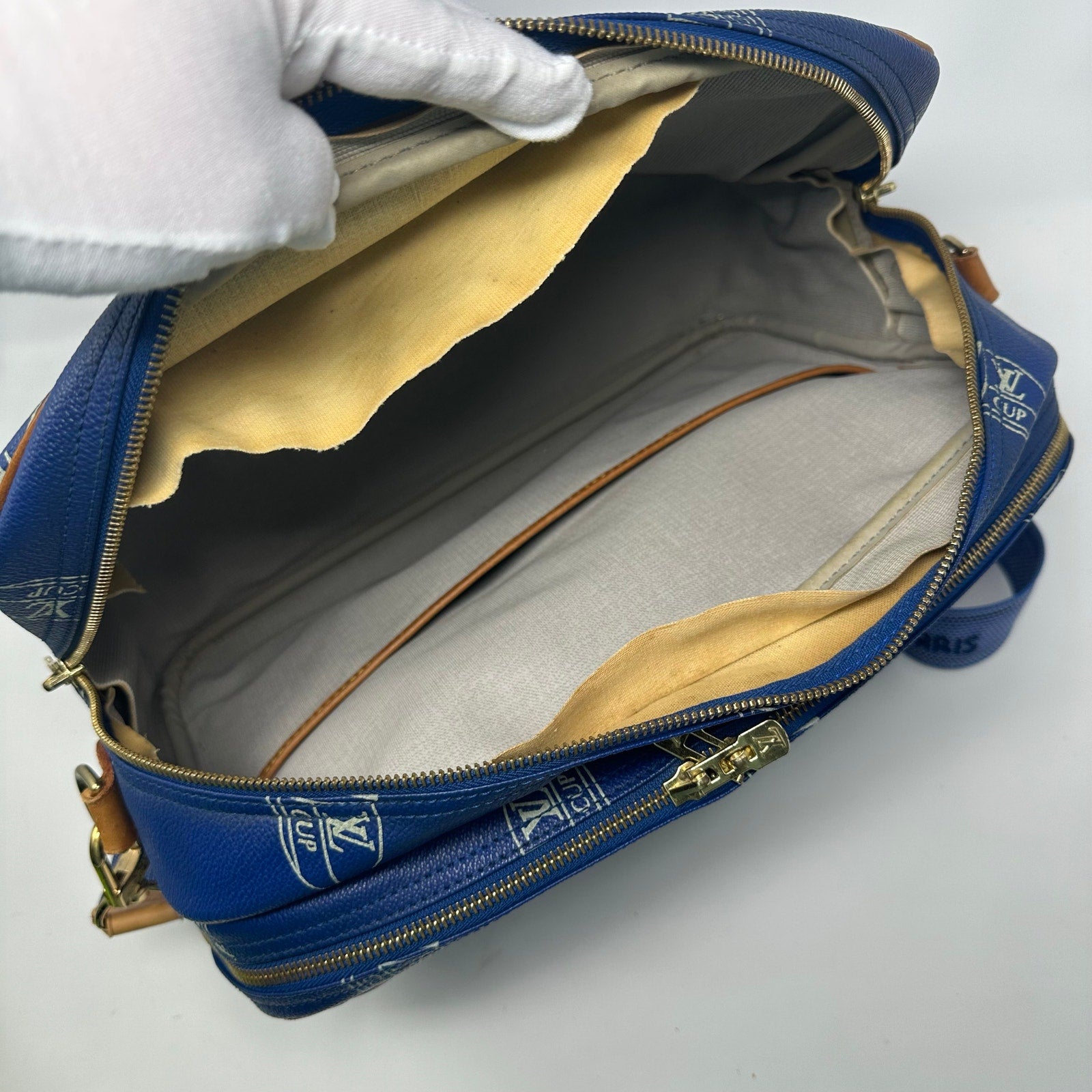 Louis Vuitton LV Cup Blue Monogram Sail Sac Cowes Messenger Bag