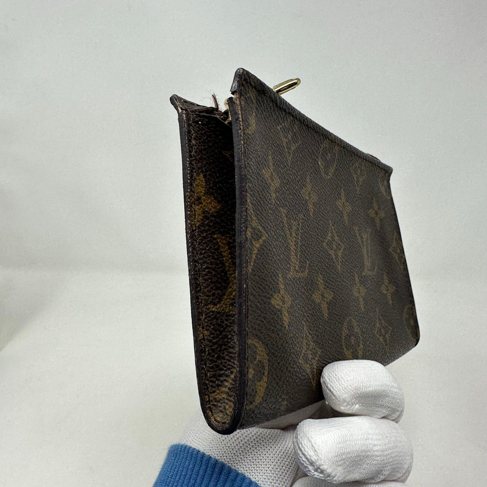 Louis Vuitton LV Monogram Bucket Accessory PM Pouch 17