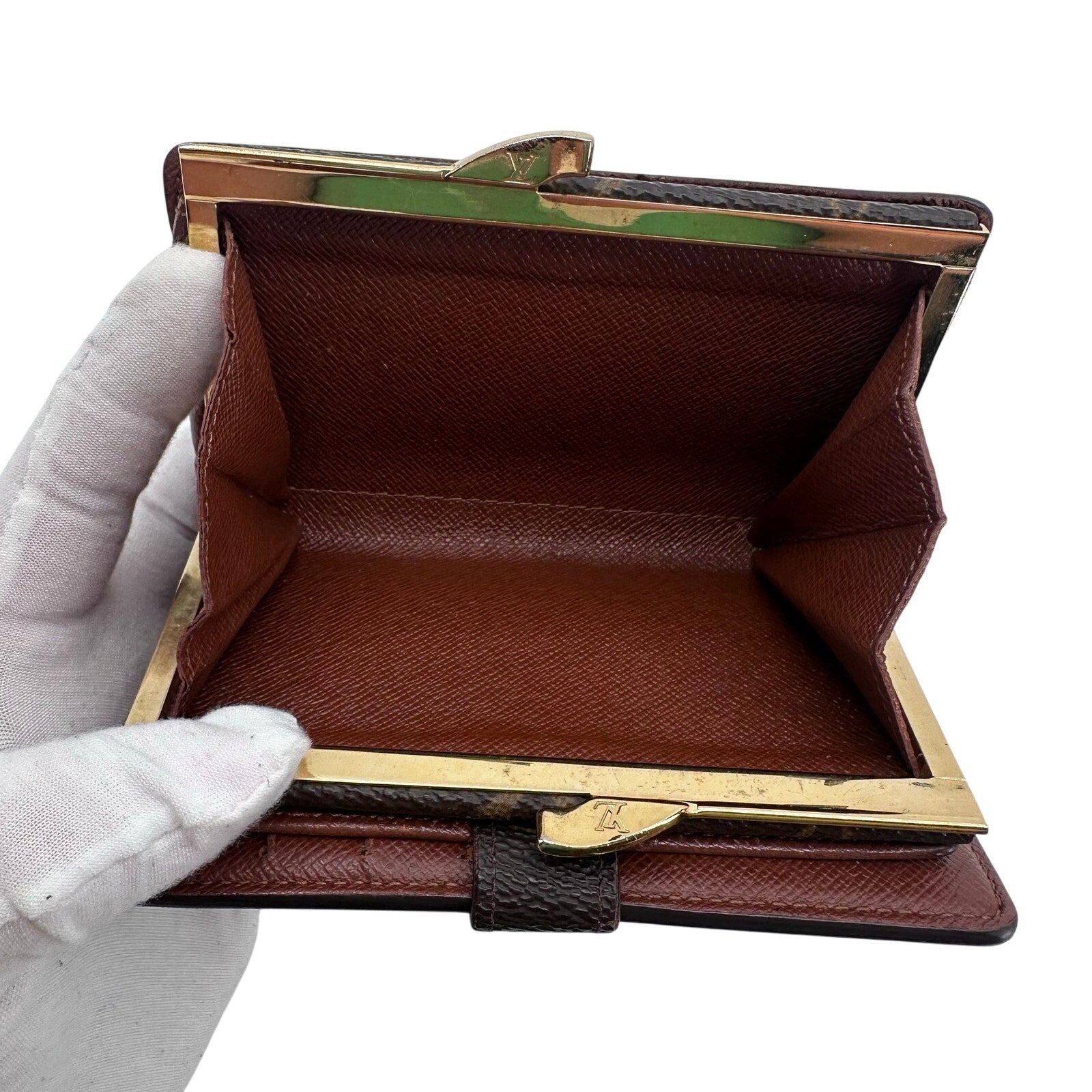 Louis Vuitton LV Monogram Kisslock Wallet