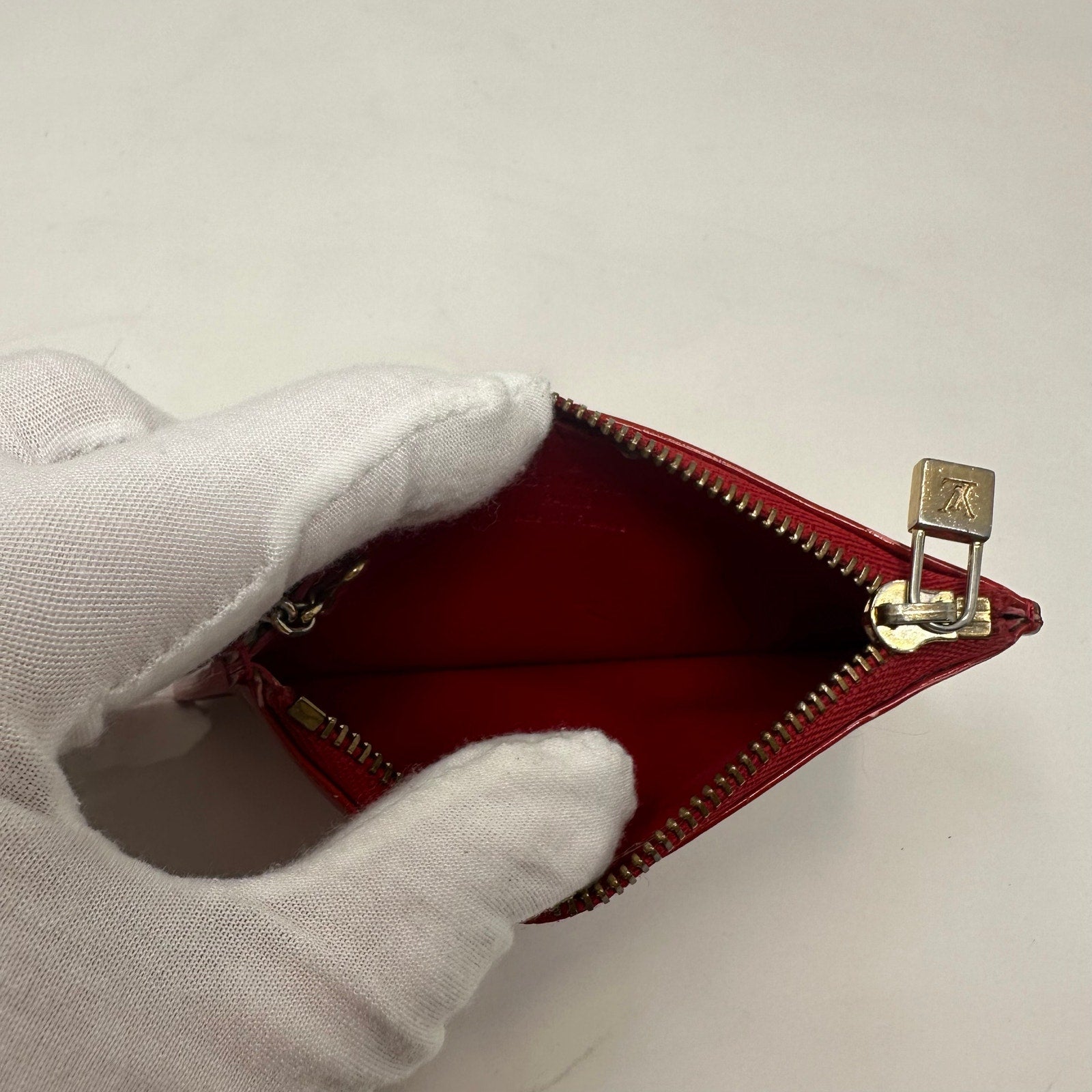 Louis Vuitton LV Red Vernis Key Cles Coin Purse