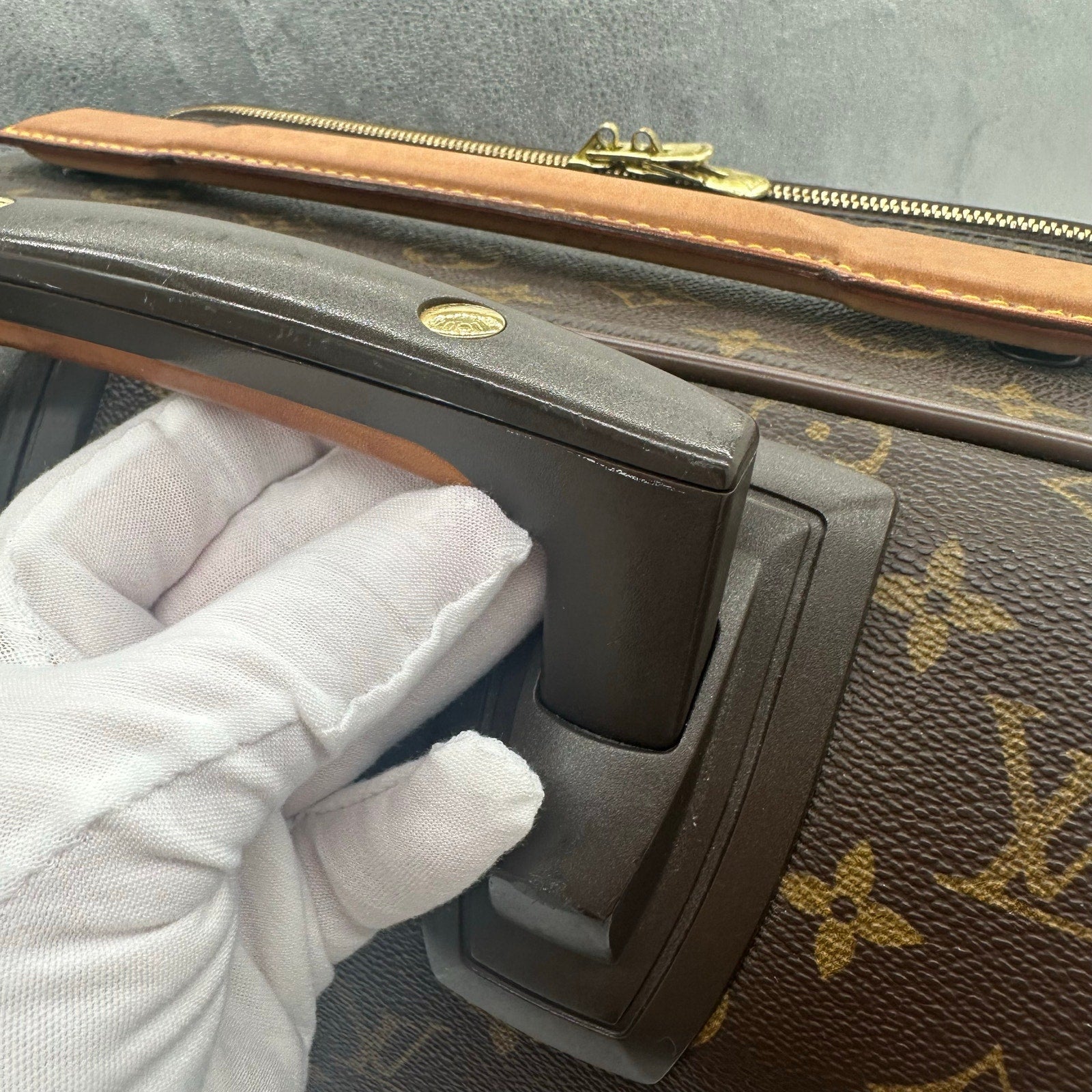 Louis Vuitton LV Monogram Pegase 45 Rolling Suitcase Full Inclusion