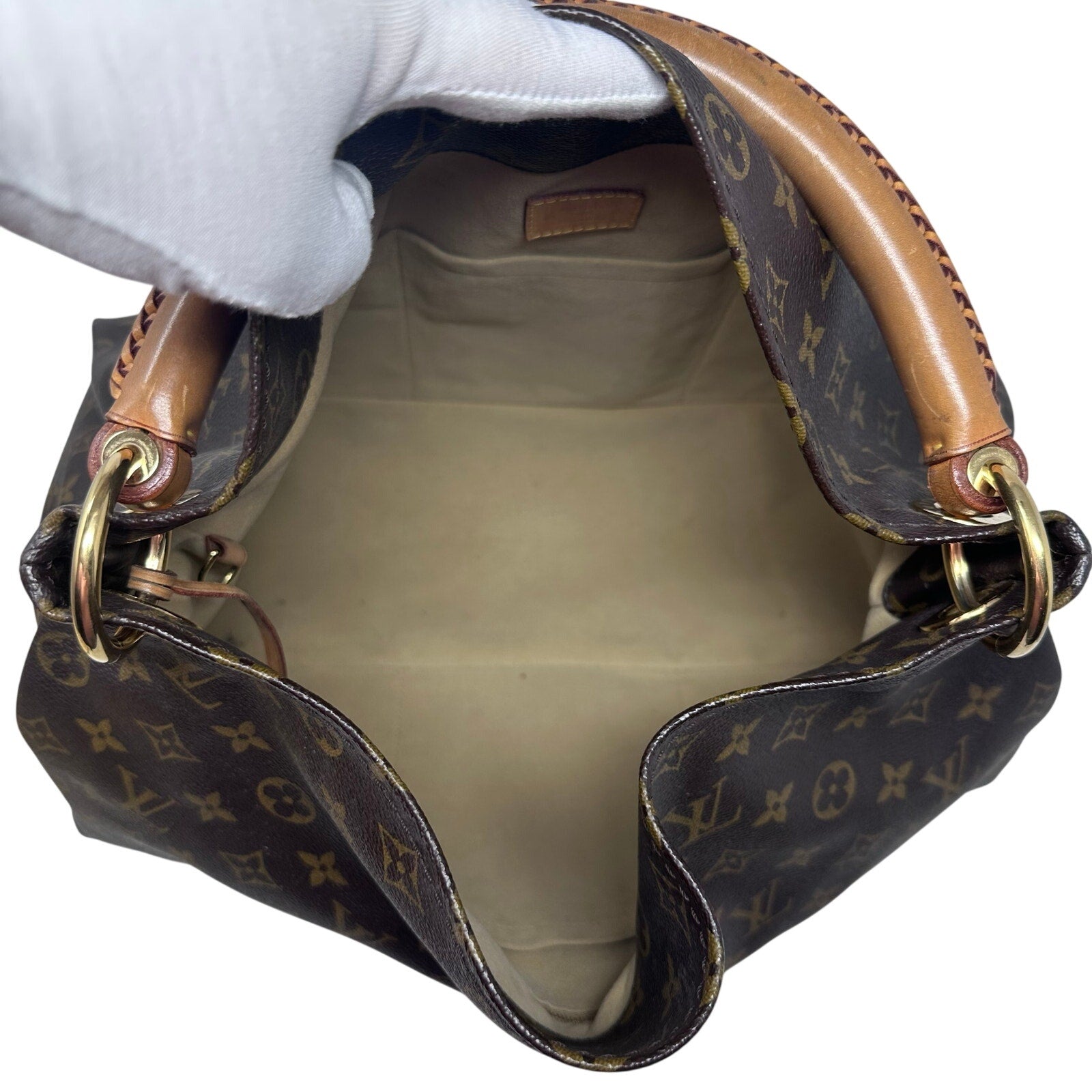 Louis Vuitton LV Monogram Artsy MM Shoulder Bag