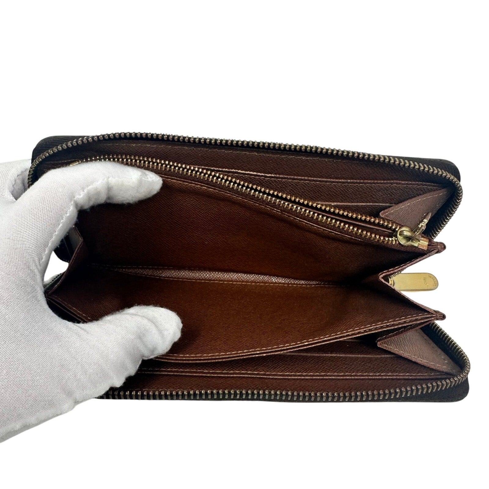 Louis Vuitton LV Monogram Zippy Wallet