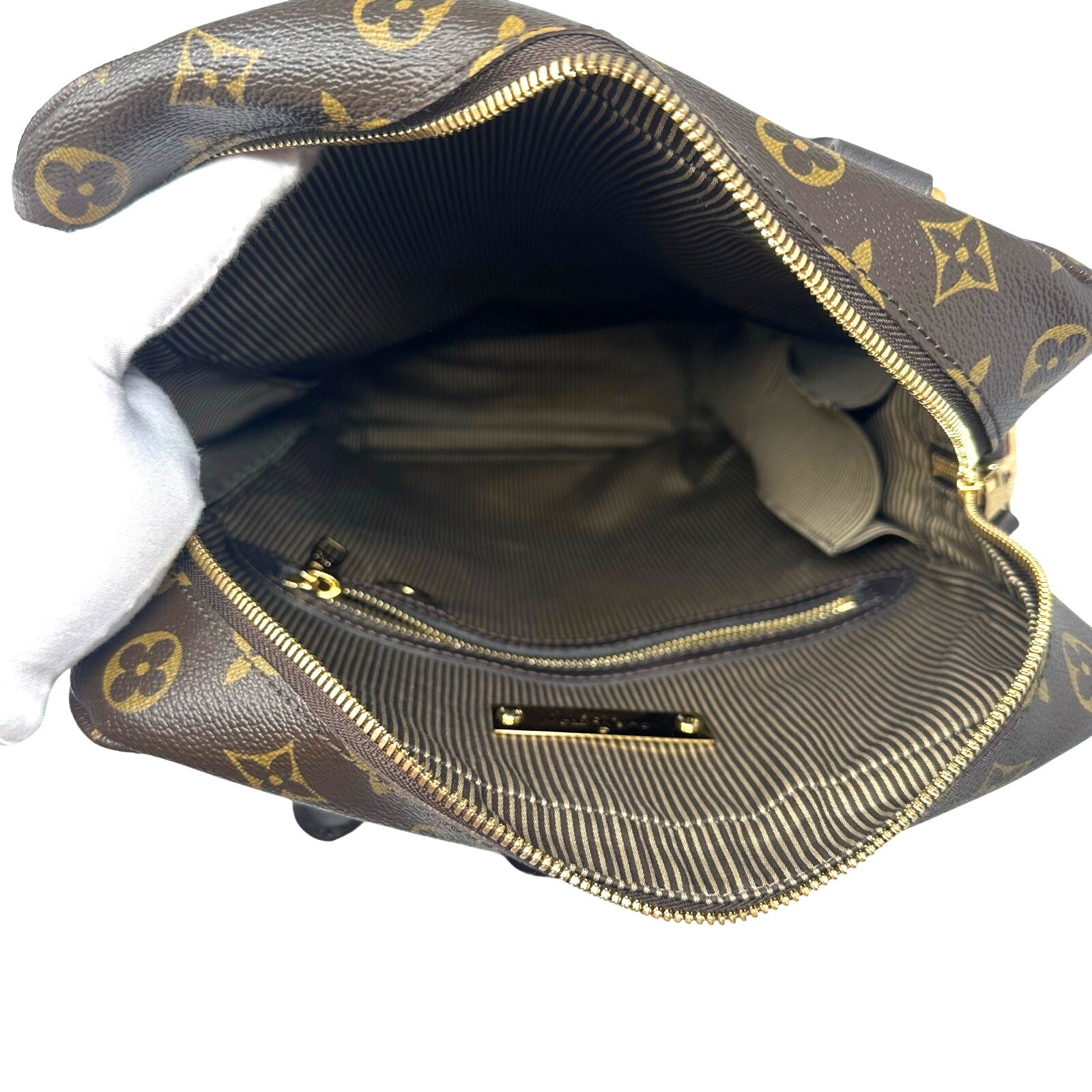 Louis Vuitton LV Monogram Bequia Porte Documents Vertical Bag
