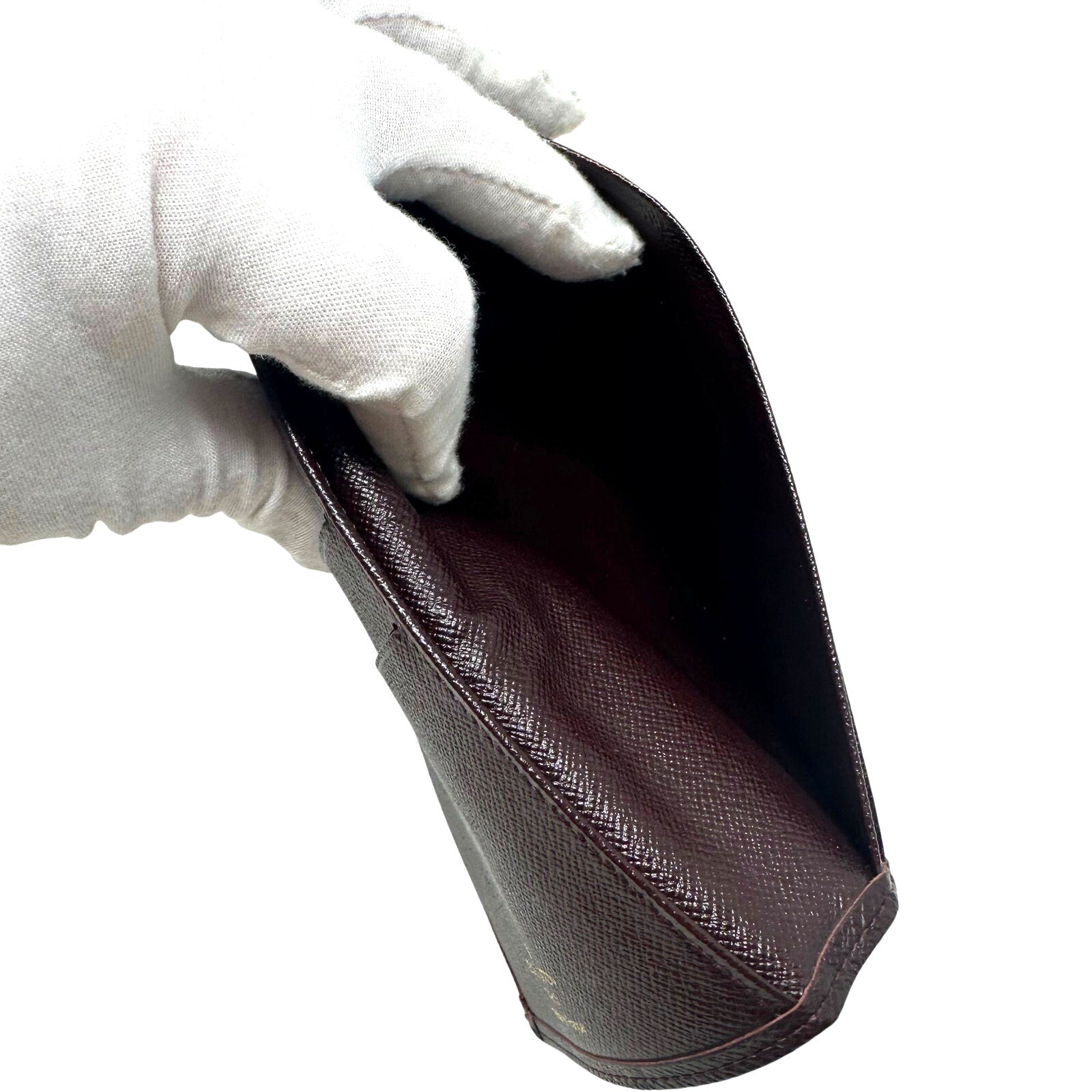 Louis Vuitton LV Taiga Leather Porte-Valeurs Cartes Crédit Vertical Wallet Burgundy Full Inclusion