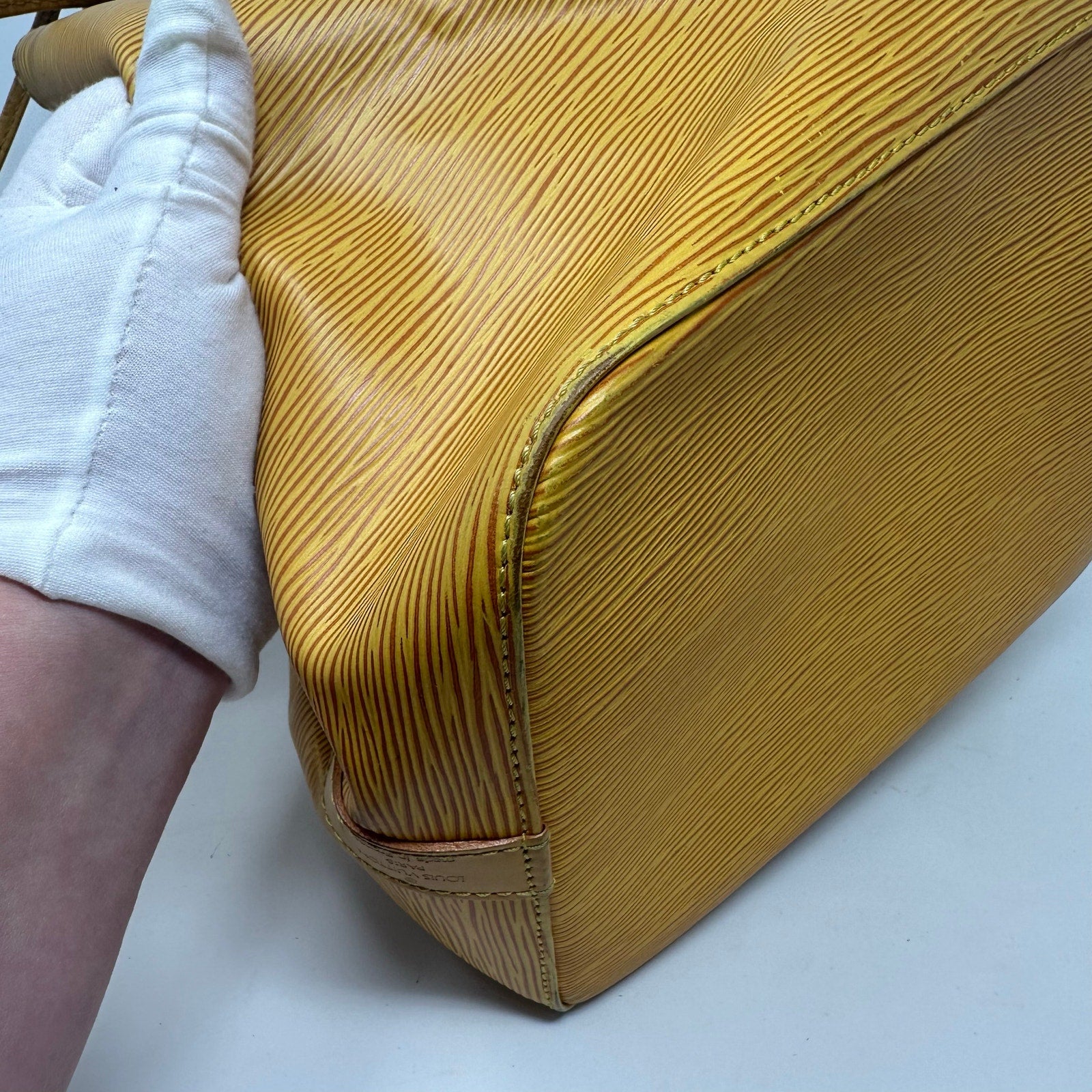 Louis Vuitton LV Petit Noe Epi Yellow Bag Drawstring Bucket Shoulder Bag
