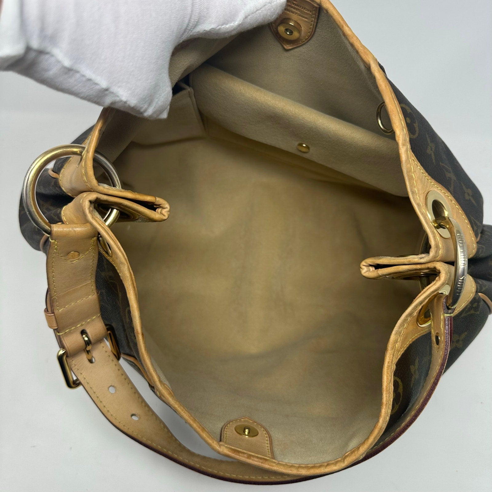 Louis Vuitton LV Monogram Galleria PM Shoulder Bag