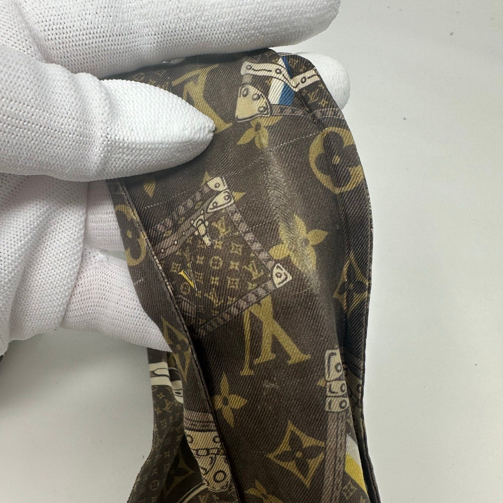 Louis Vuitton LV Silk Scarf Monogram Brown Trunk Twilly