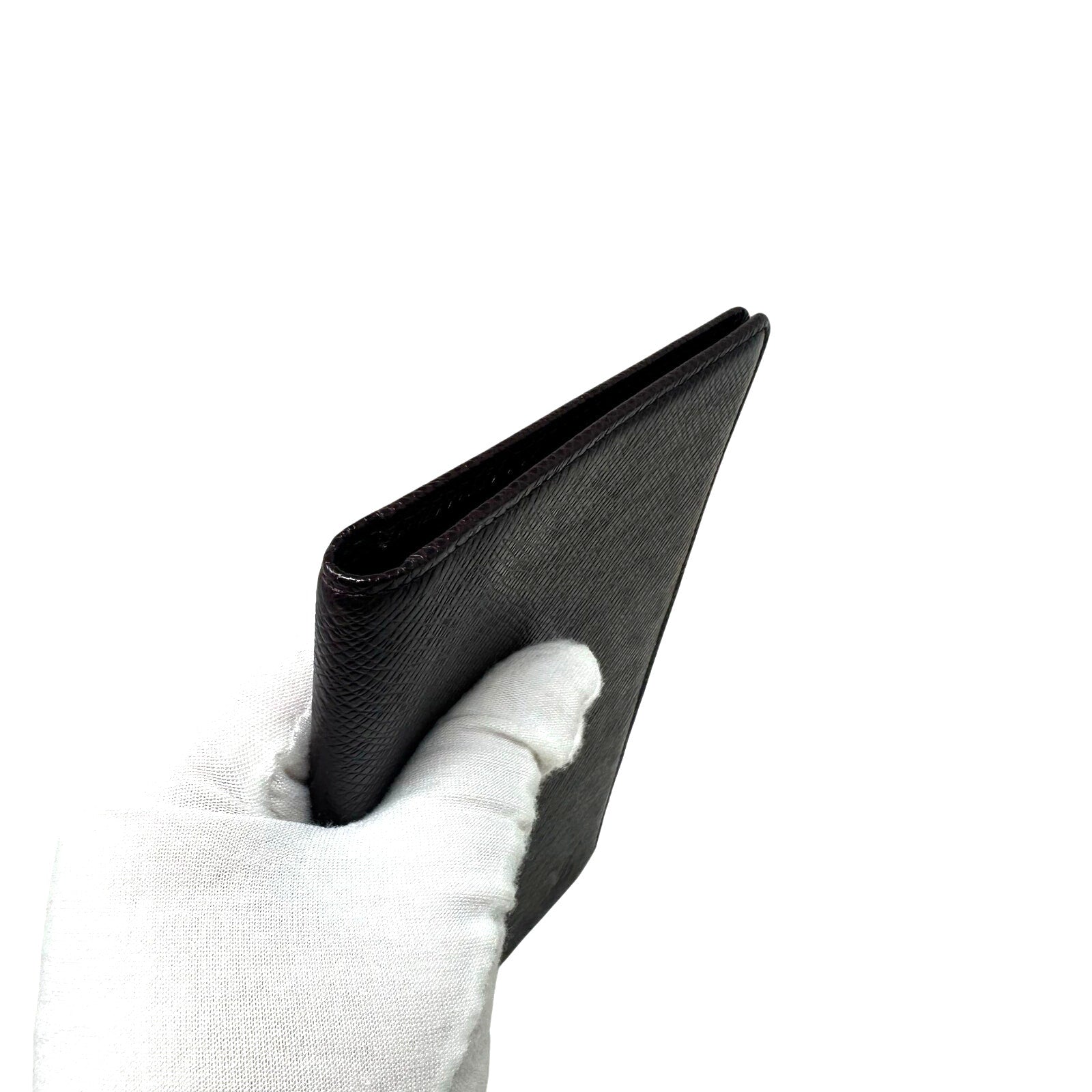 Louis Vuitton LV Taiga Leather Porte-Valeurs Cartes Crédit Vertical Wallet Burgundy Full Inclusion