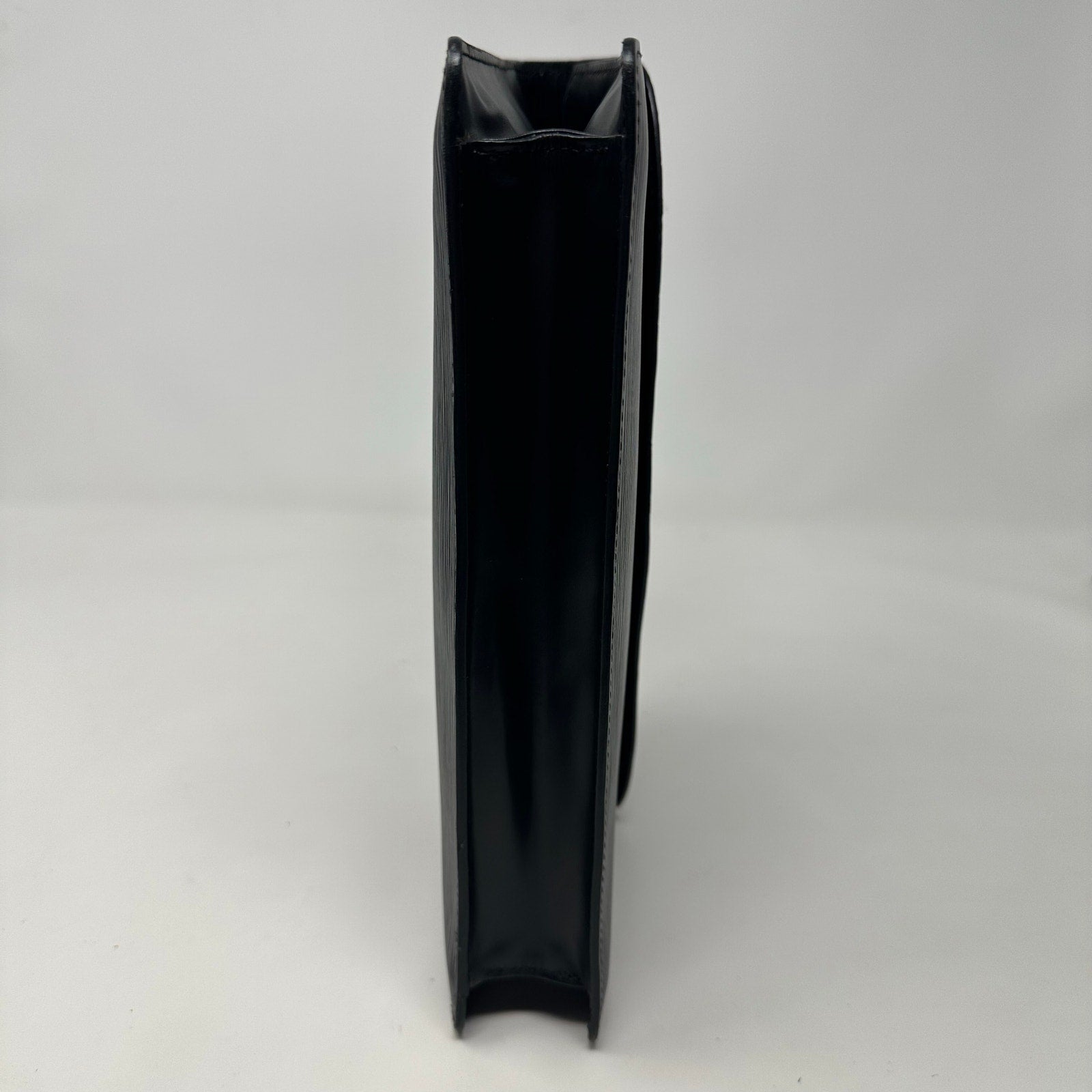 Louis Vuitton LV Epi Leather Montaigne 27 Pochette Clutch Bag Black