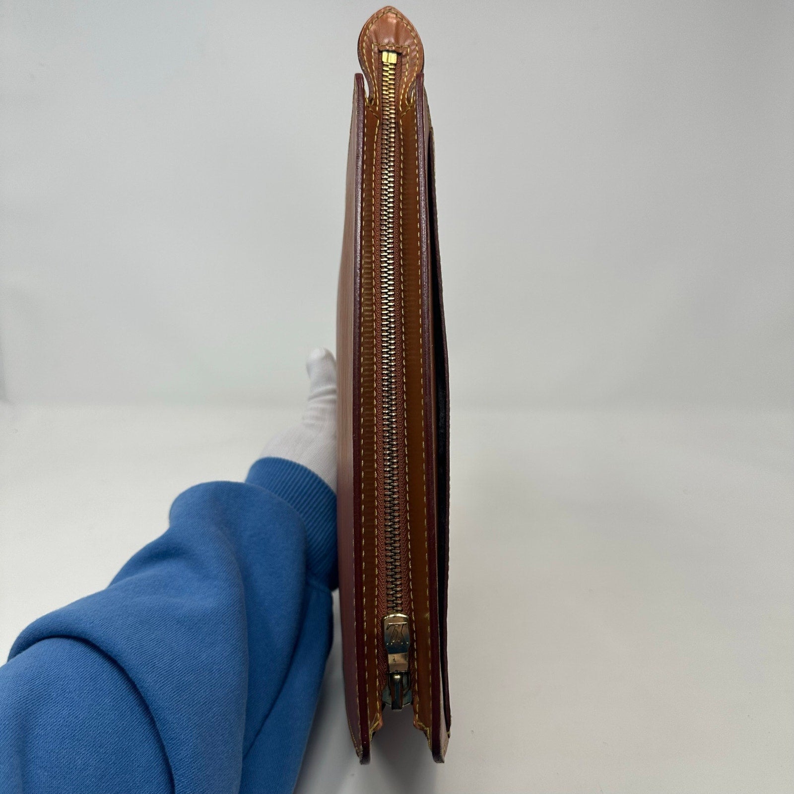 Louis Vuitton LV Pochette Homme Clutch Bag Epi Leather Cipango Gold