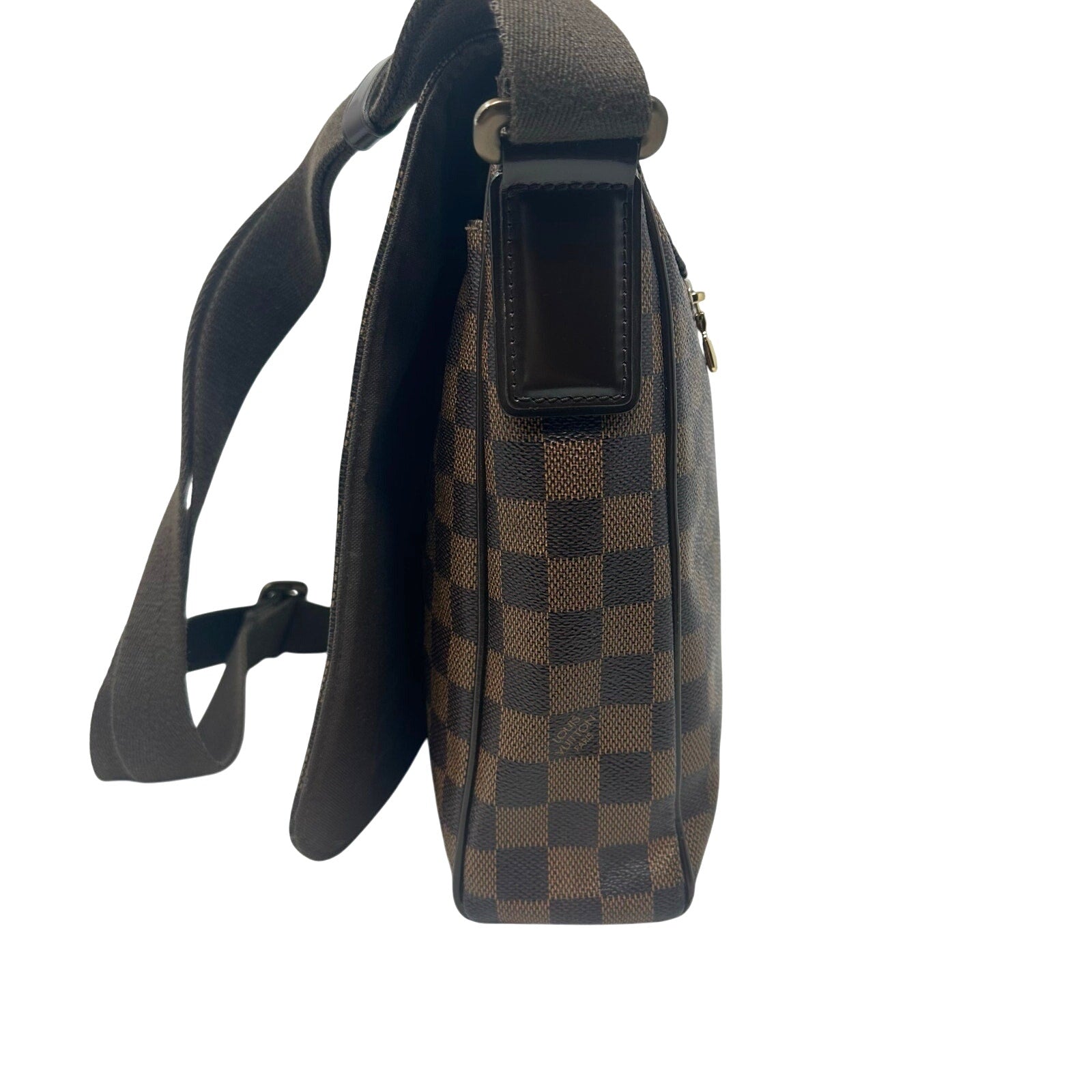 Louis Vuitton LV Damier Ebene District MM Crossbody Messenger Bag