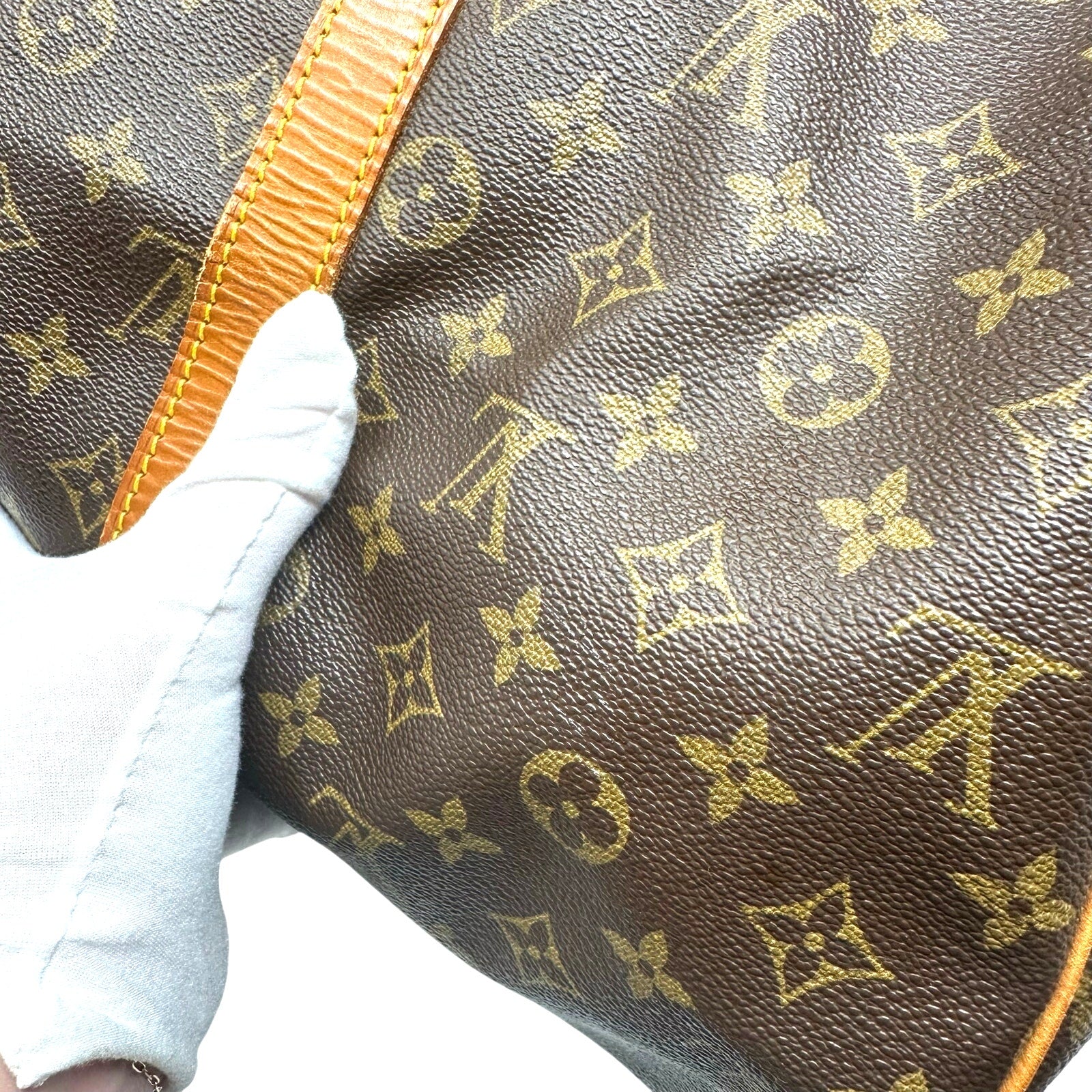 Louis Vuitton LV Monogram Keepall 45 Bandoulier Bando Bag Duffle