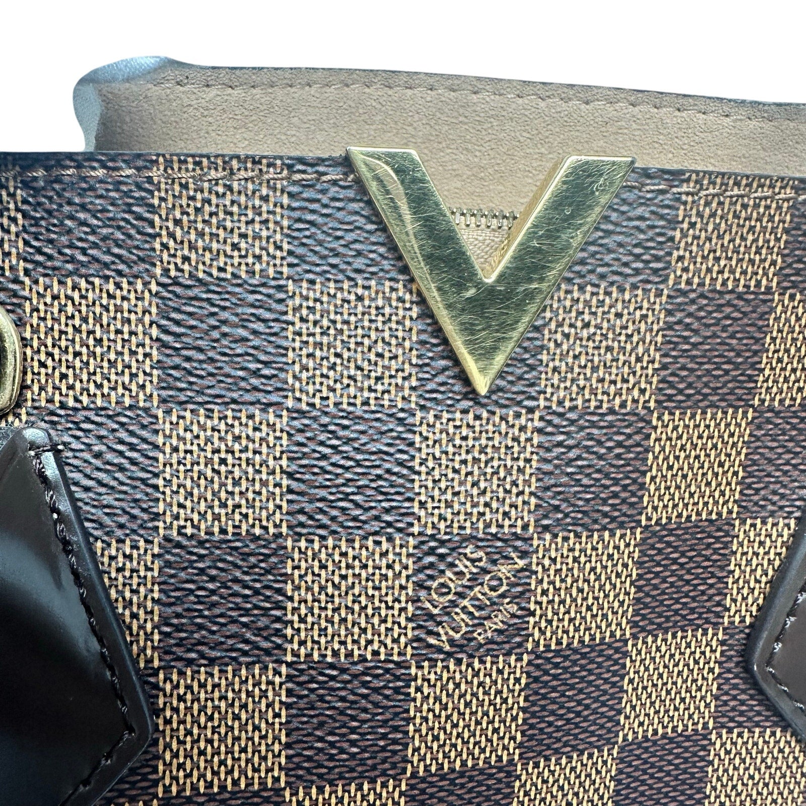 Louis Vuitton LV Damier Ebene Kensington handbag Purse