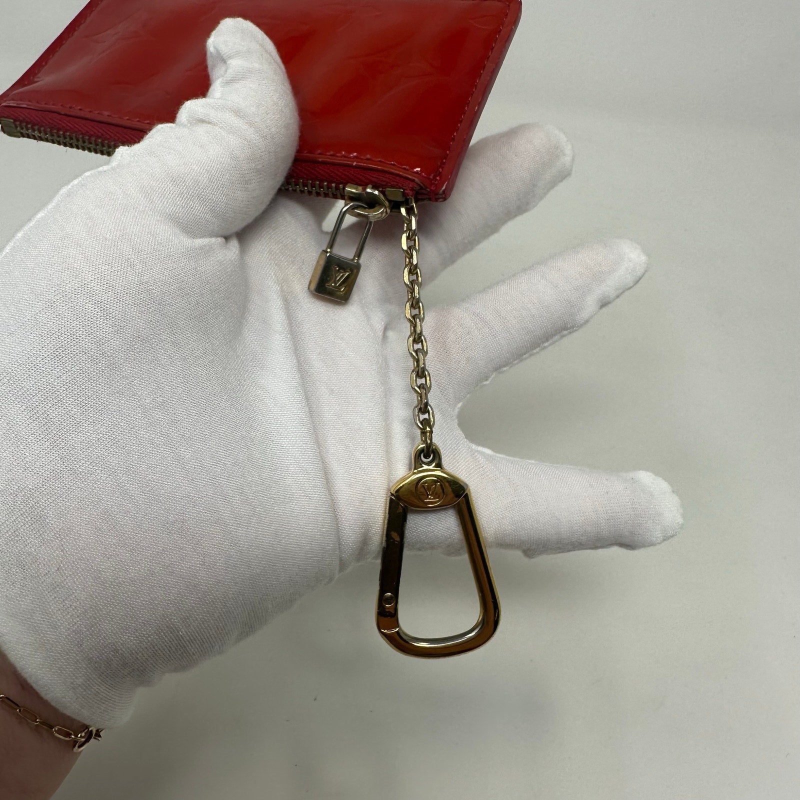Louis Vuitton LV Red Vernis Key Cles Coin Purse