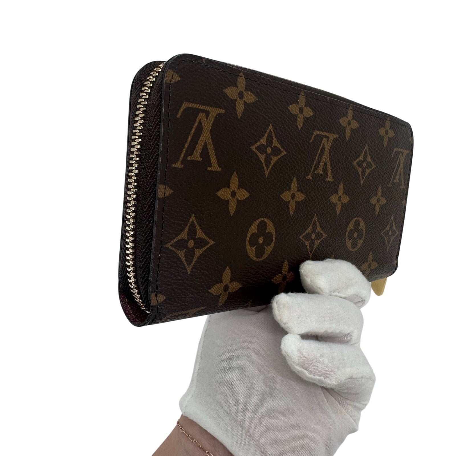 Louis Vuitton LV Monogram Zippy Wallet