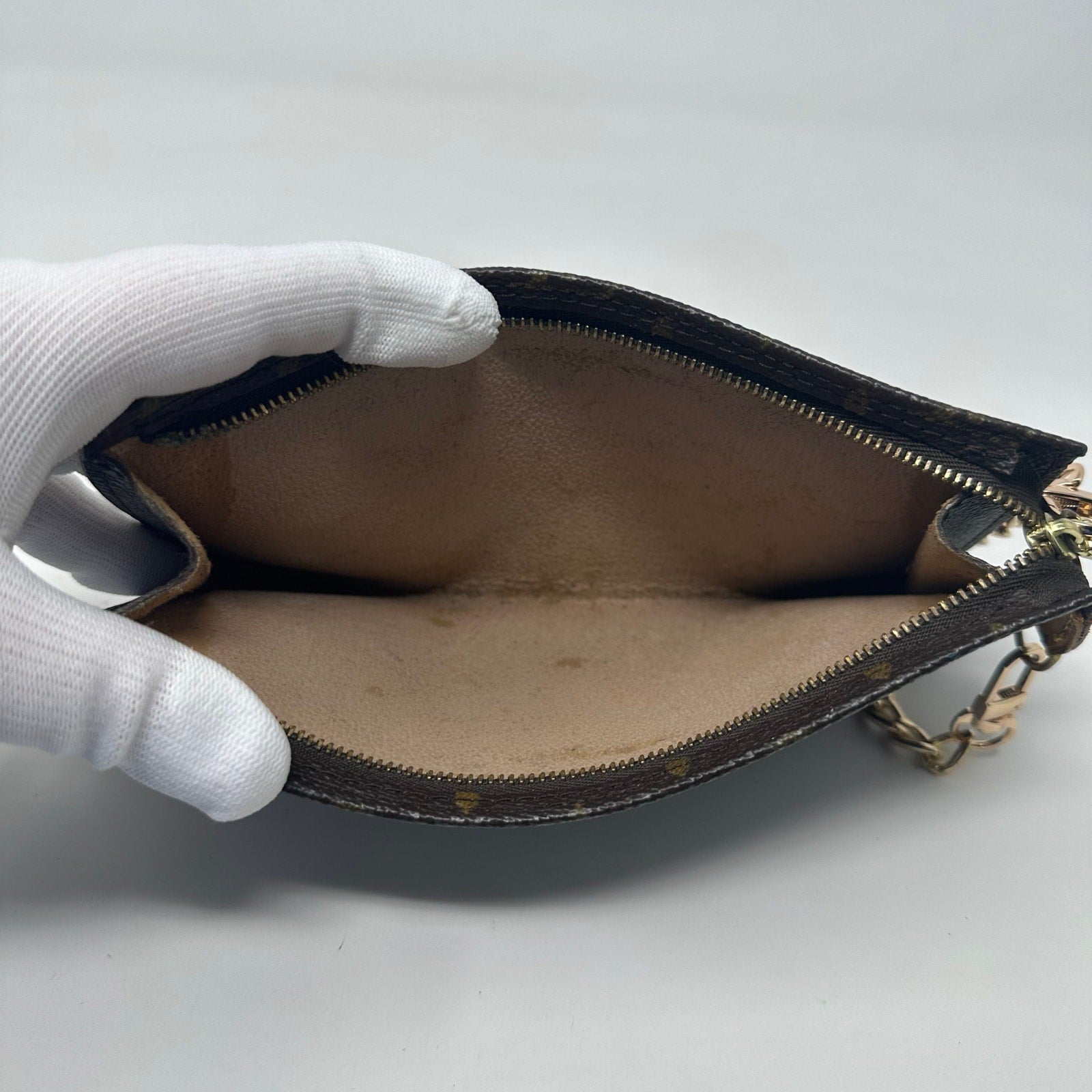 Louis Vuitton LV Monogram Bucket Accessory GM Pouch