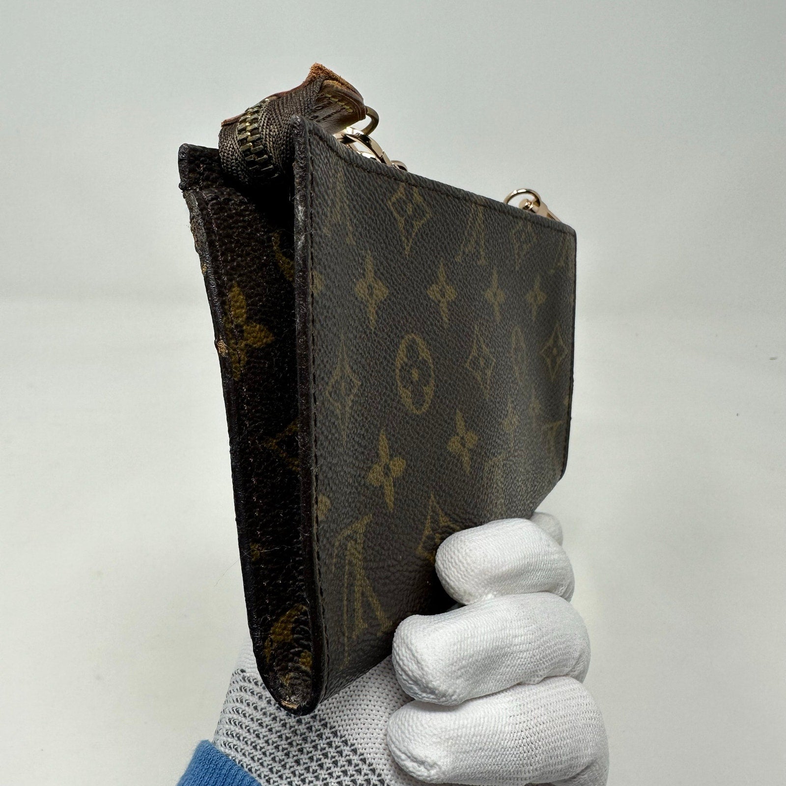 Louis Vuitton LV Monogram Bucket Accessory GM Pouch
