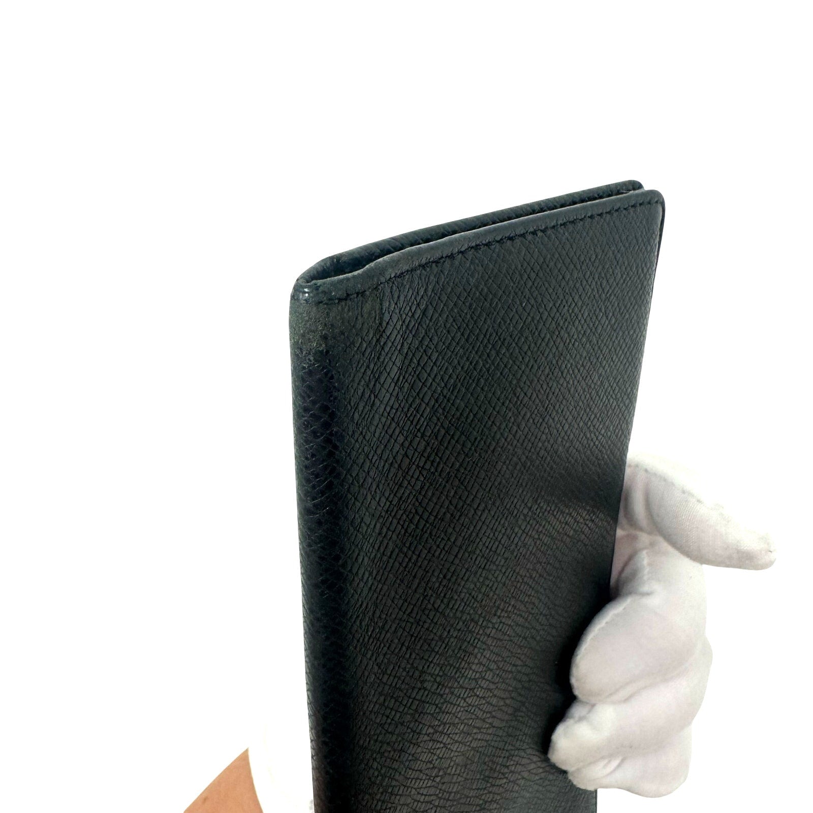 Louis Vuitton LV Taiga Leather Portefeuille Brazza Ardoise Men's Wallet Black