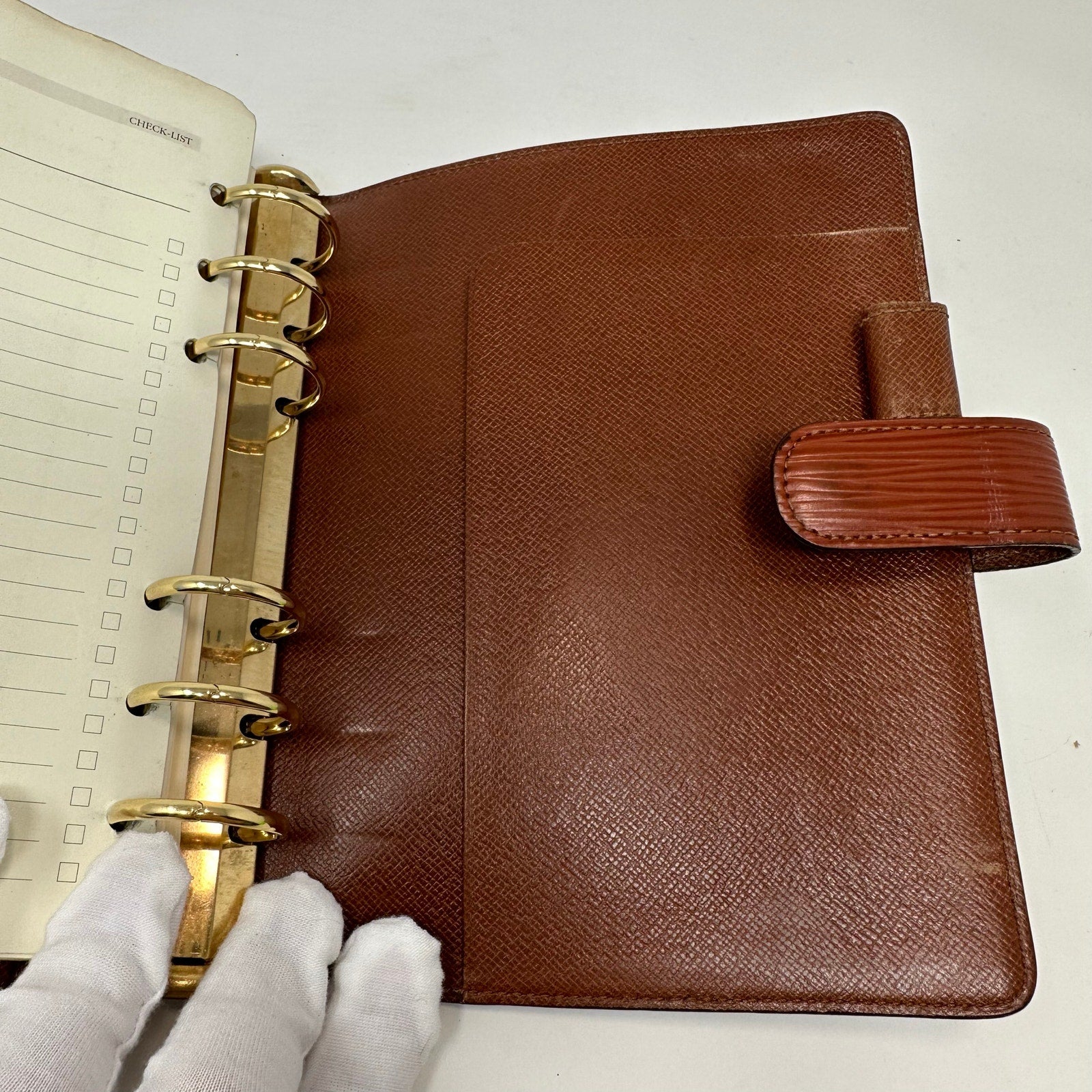 Louis Vuitton LV Epi MM Agenda Cover Brown