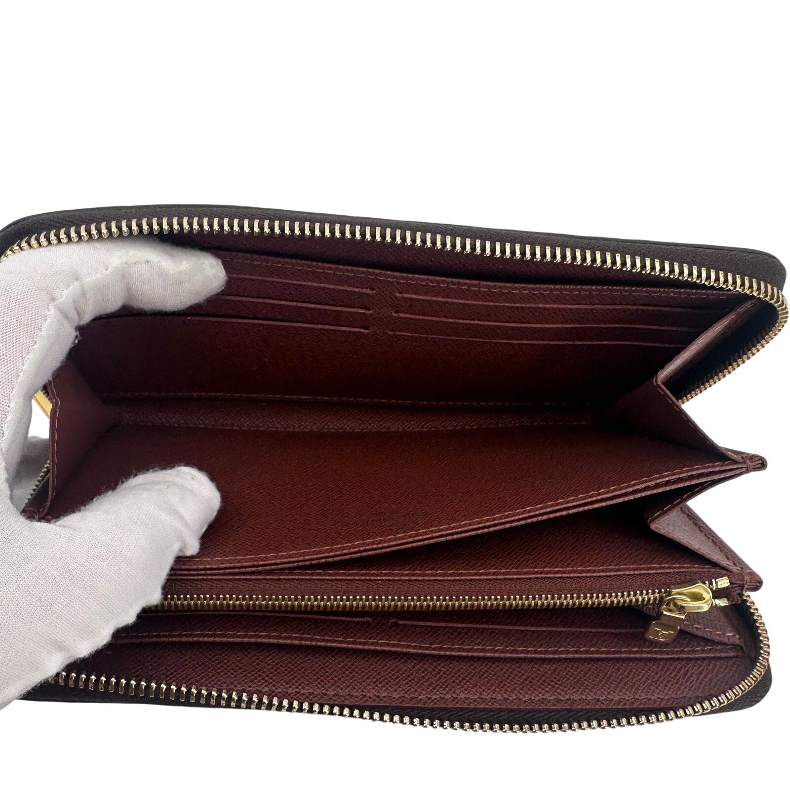 Louis Vuitton LV Monogram Zippy Wallet