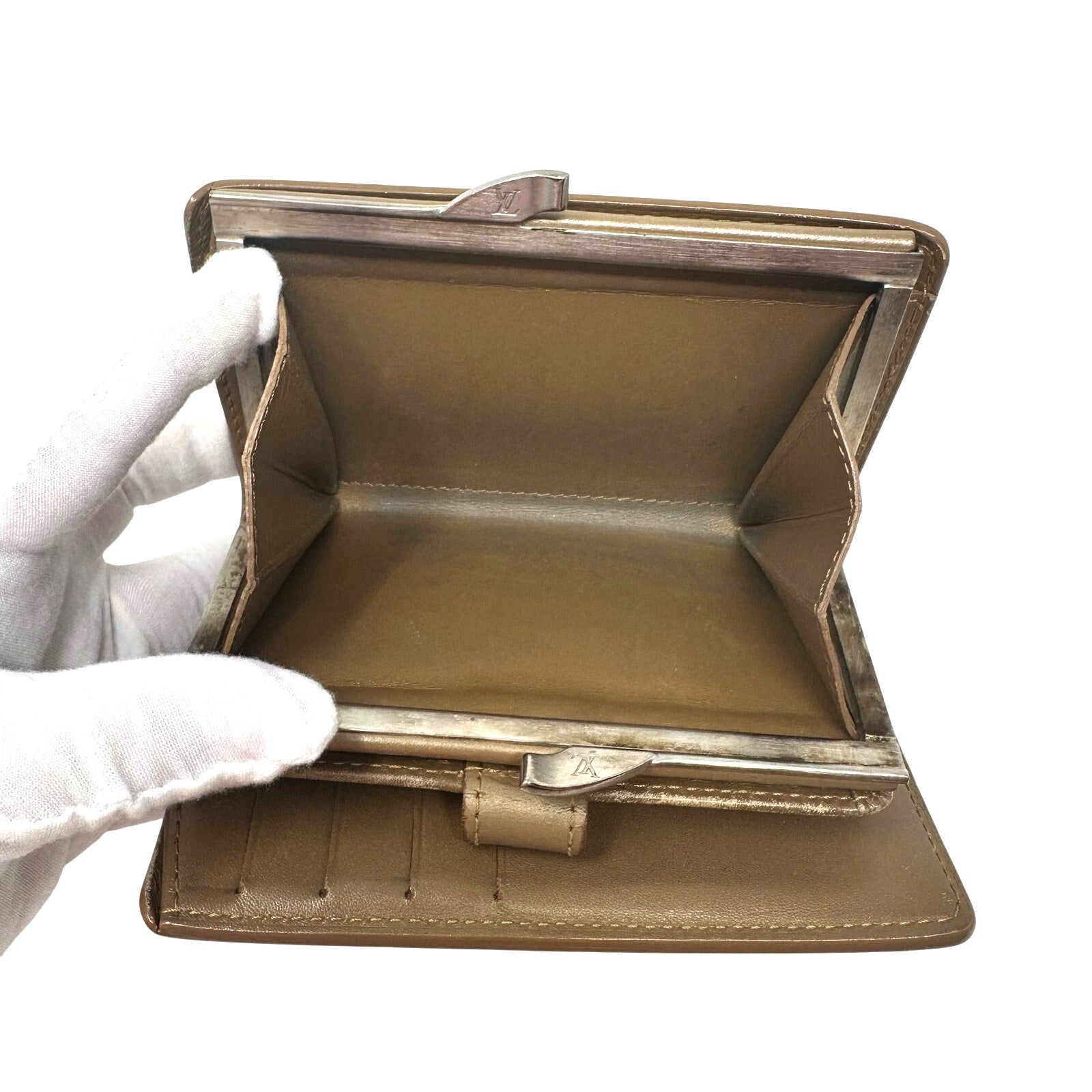 Louis Vuitton LV Vernis Monogram Mat Tan Kisslock Wallet