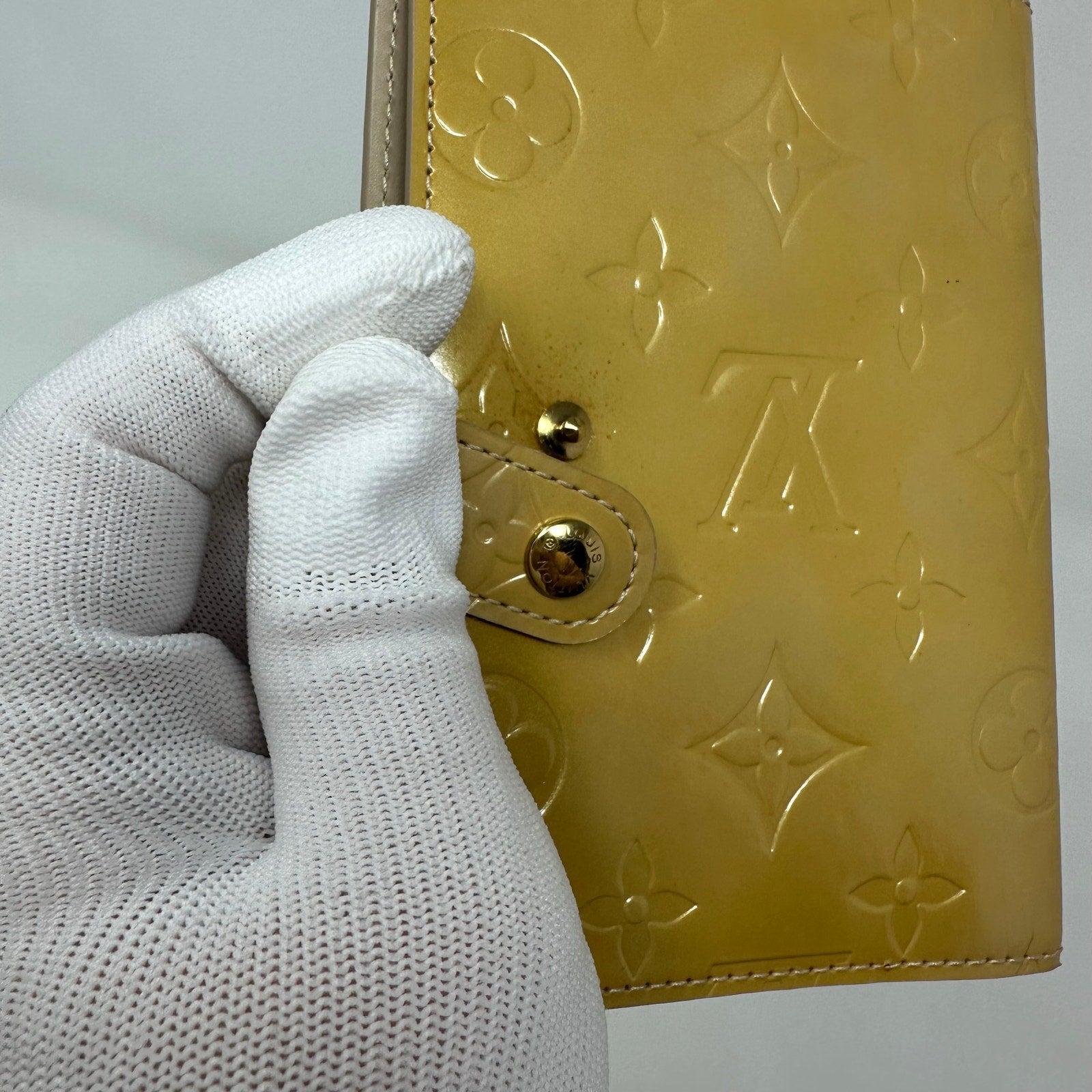 Louis Vuitton LV Agenda PM Cover Vernis Yellow