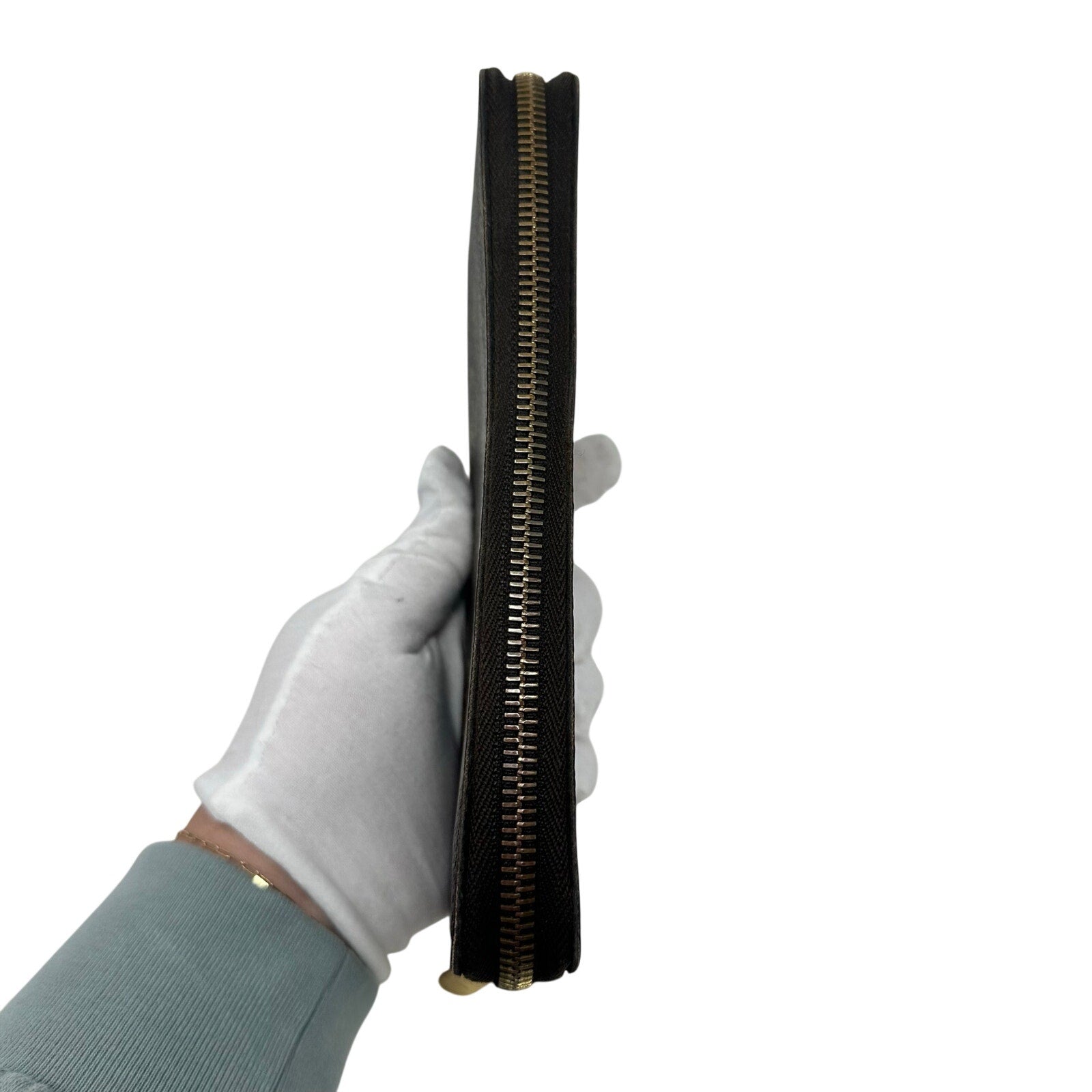 Louis Vuitton LV Monogram Zippy Wallet