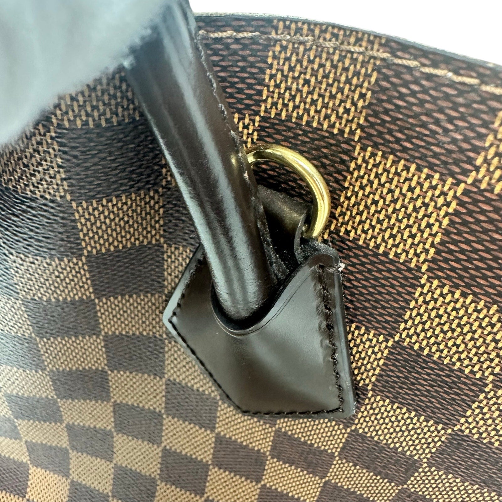 Louis Vuitton LV Damier Ebene Kensington handbag Purse