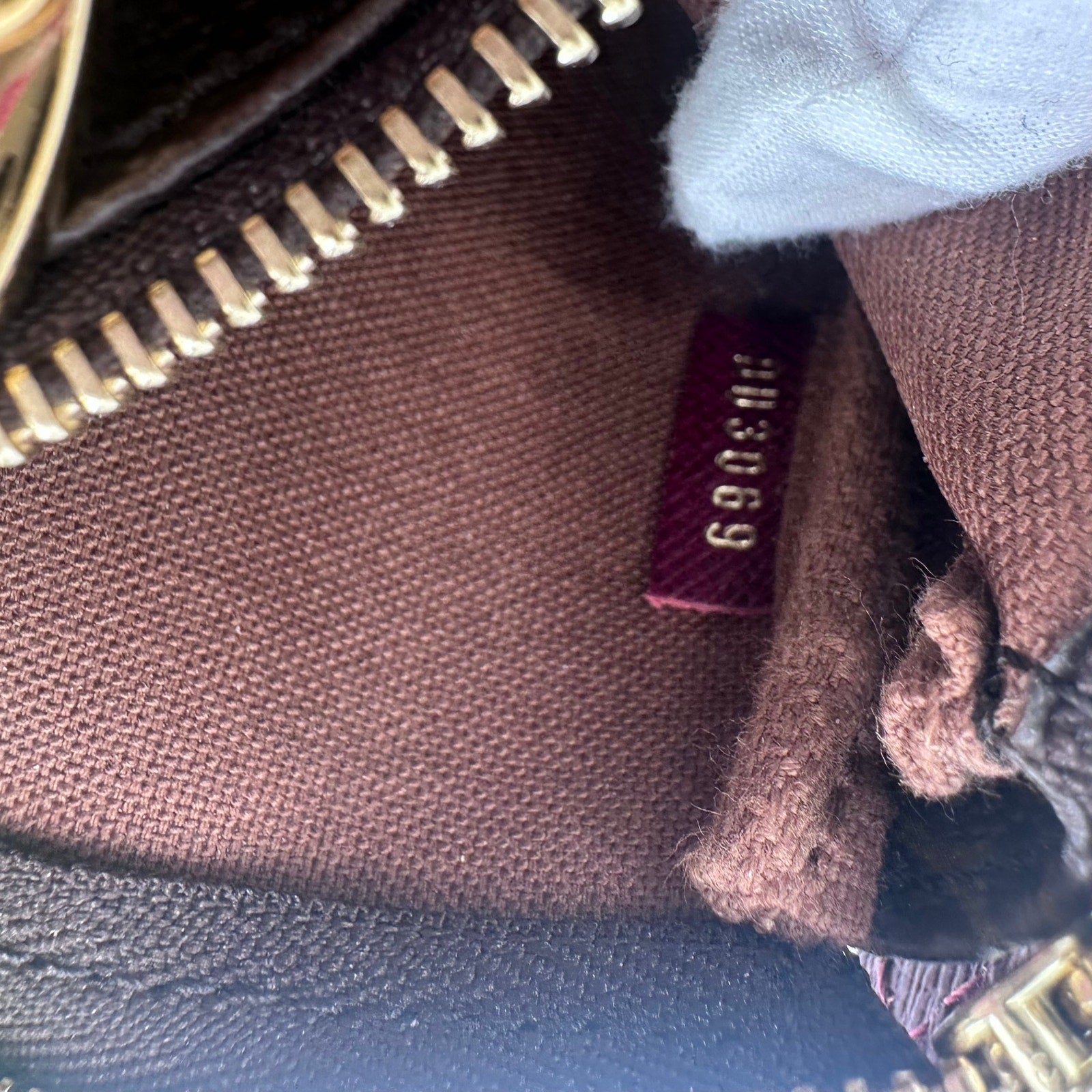 Louis Vuitton LV Monogram Limited Edition Wardrobe Trunks Mini Pochette Full Set