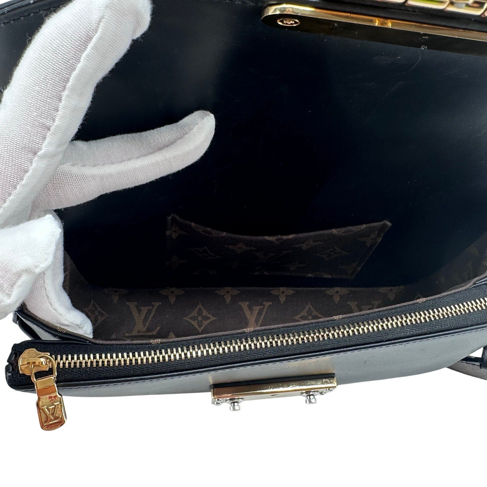 Louis Vuitton LV Black Calfskin Monogram Swing Shoulder Bag Crossbody Rare