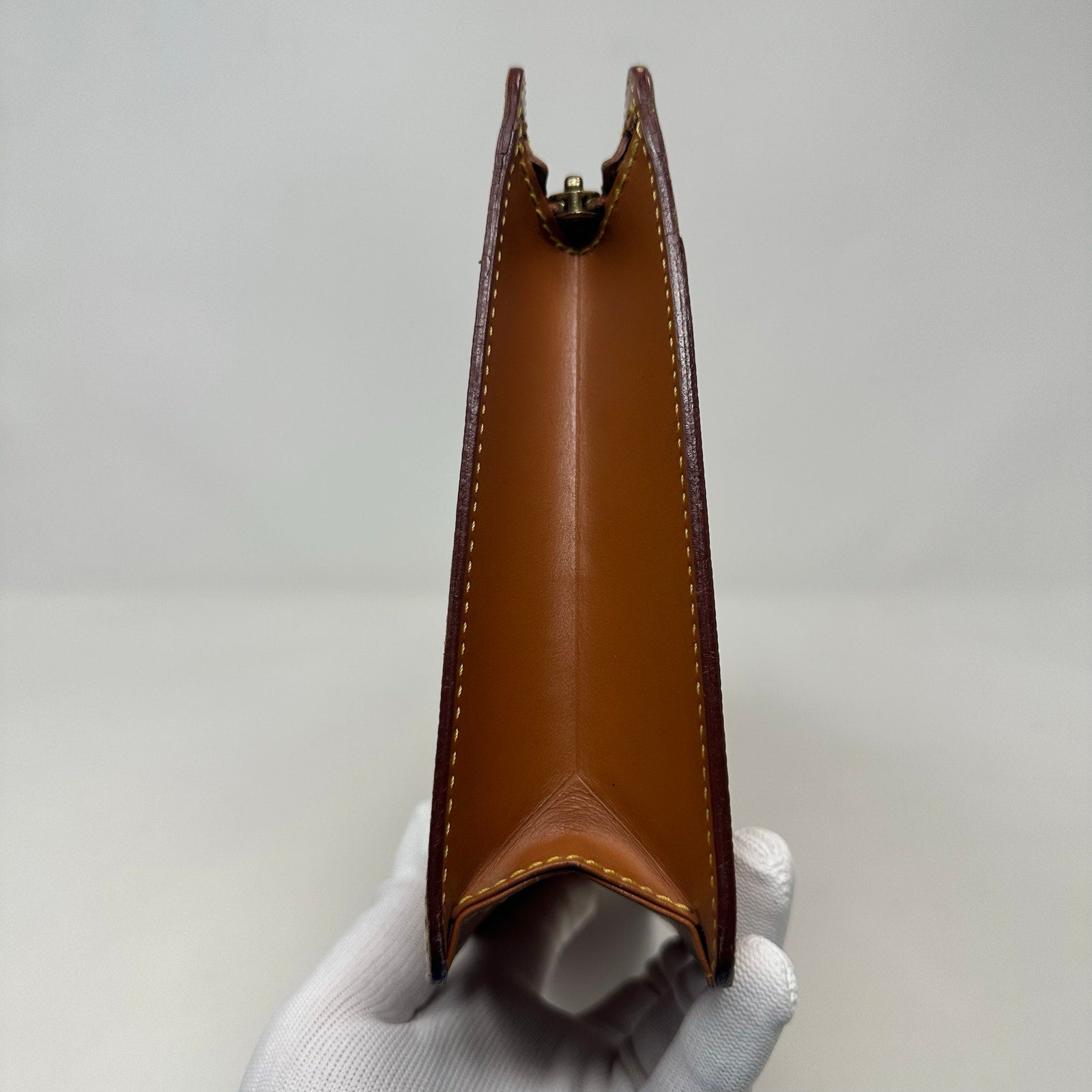 Louis Vuitton LV Pochette Homme Clutch Bag Epi Leather Cipango Gold