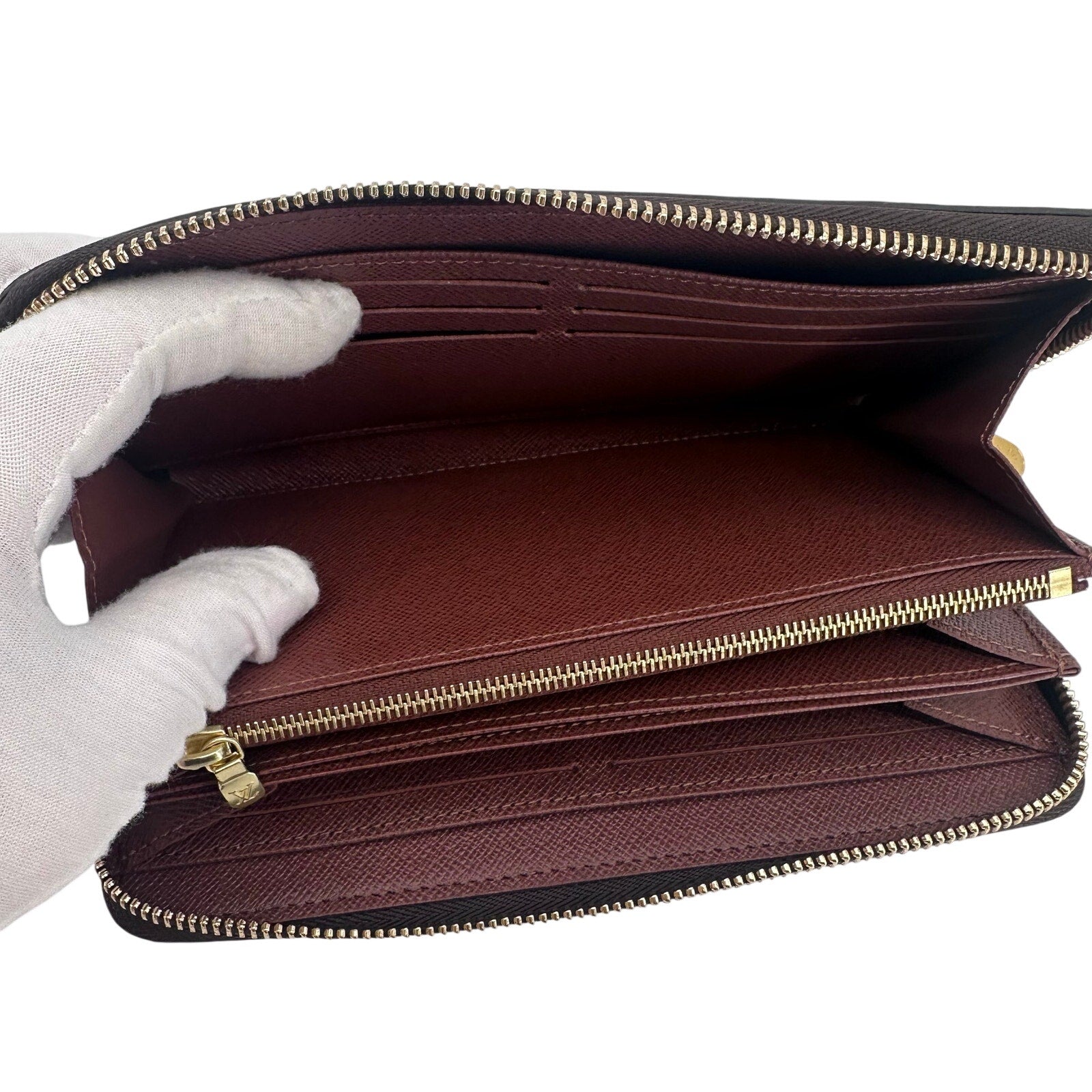 Louis Vuitton LV Monogram Zippy Wallet