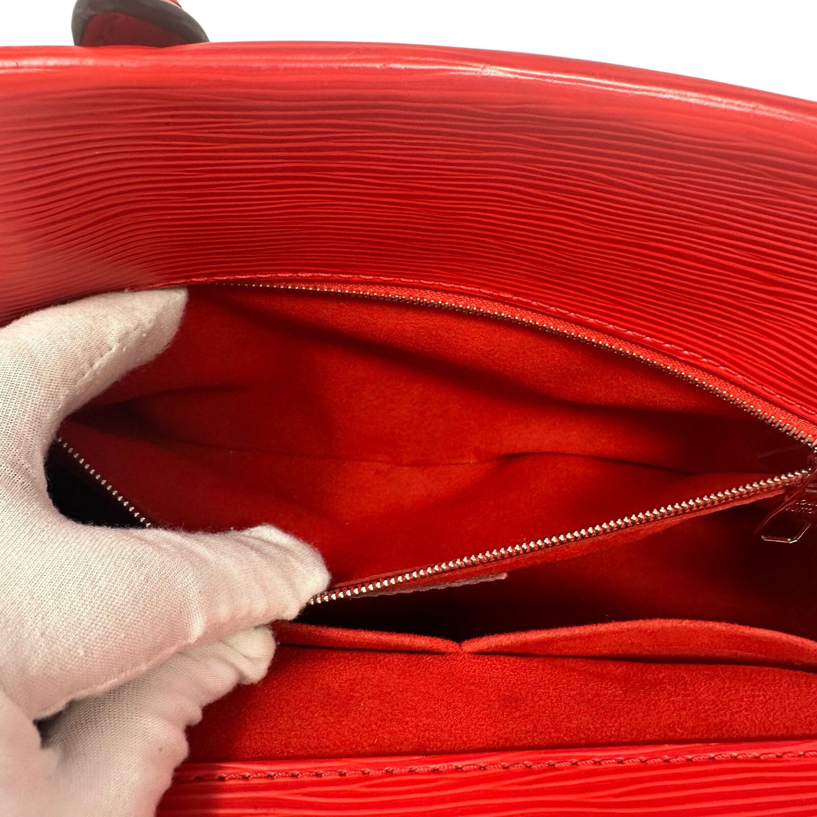 Louis Vuitton LV Marly BB Epi Leather Shoulder Bag Coquelicot Red Crossbody